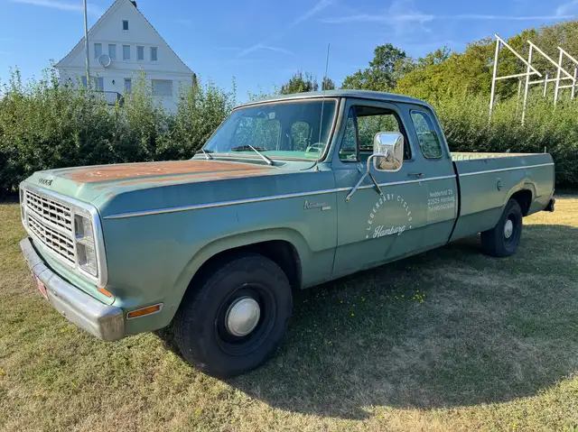Dodge RAM D 150 Club Cab