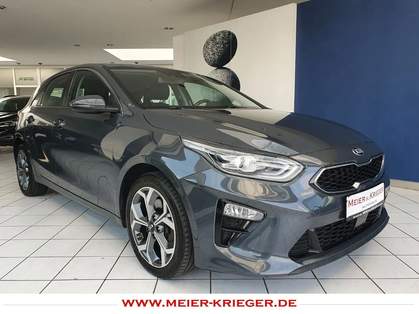 Kia Ceed / cee'd Ceed 1.6 CRDi Eco-Dynamics Aut/Kamera/ACC/1Hd. Grau - 1