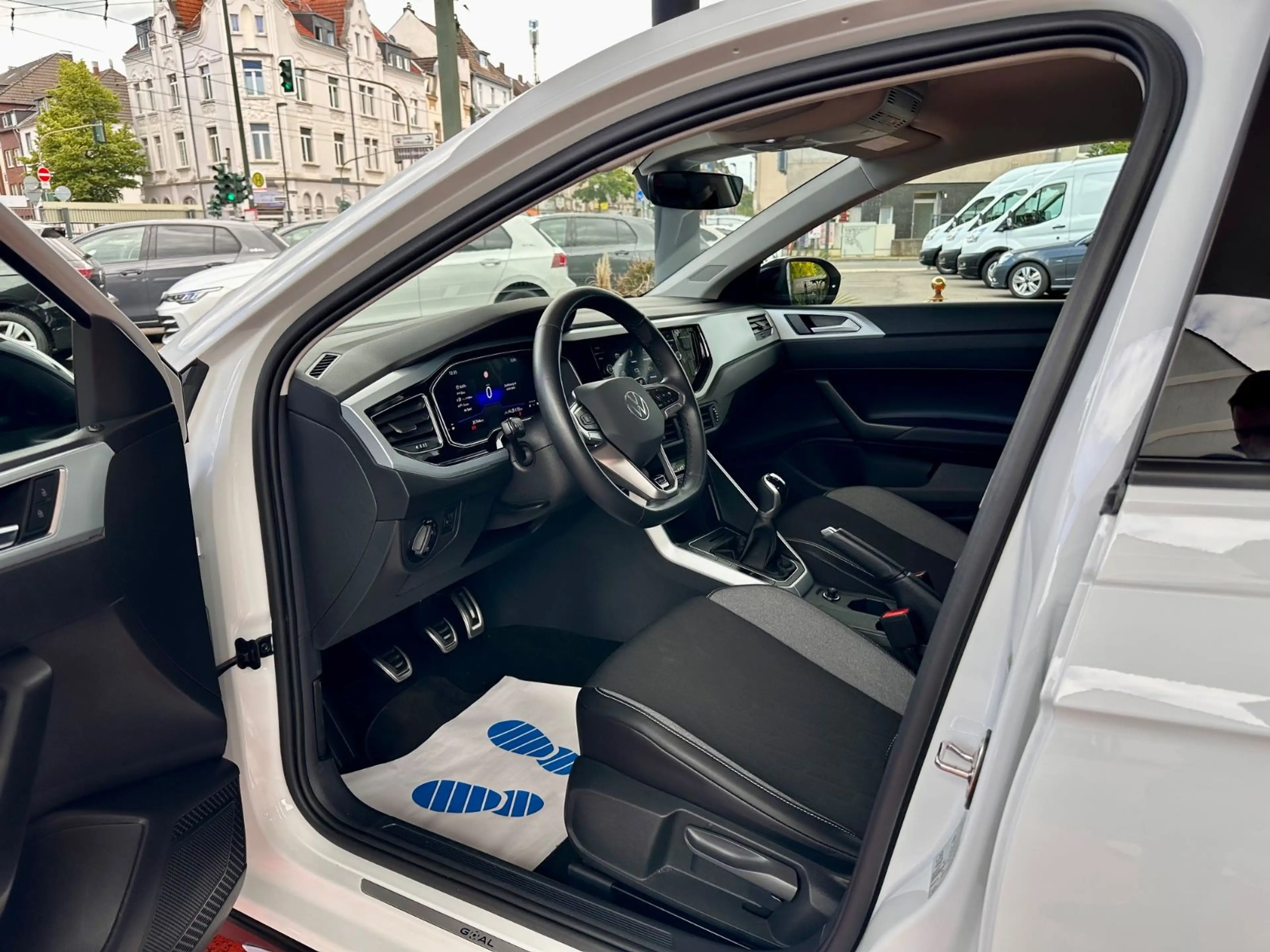 Volkswagen Taigo Goal | 1. Hand | Sehr gepflegt — photo 12