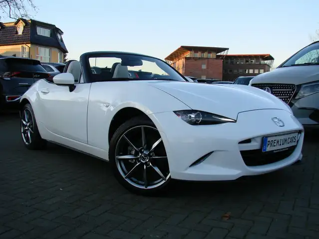 Mazda MX-5 2.0 SKYACTIV-G 184 Ad'vantage Design Bose Kamera