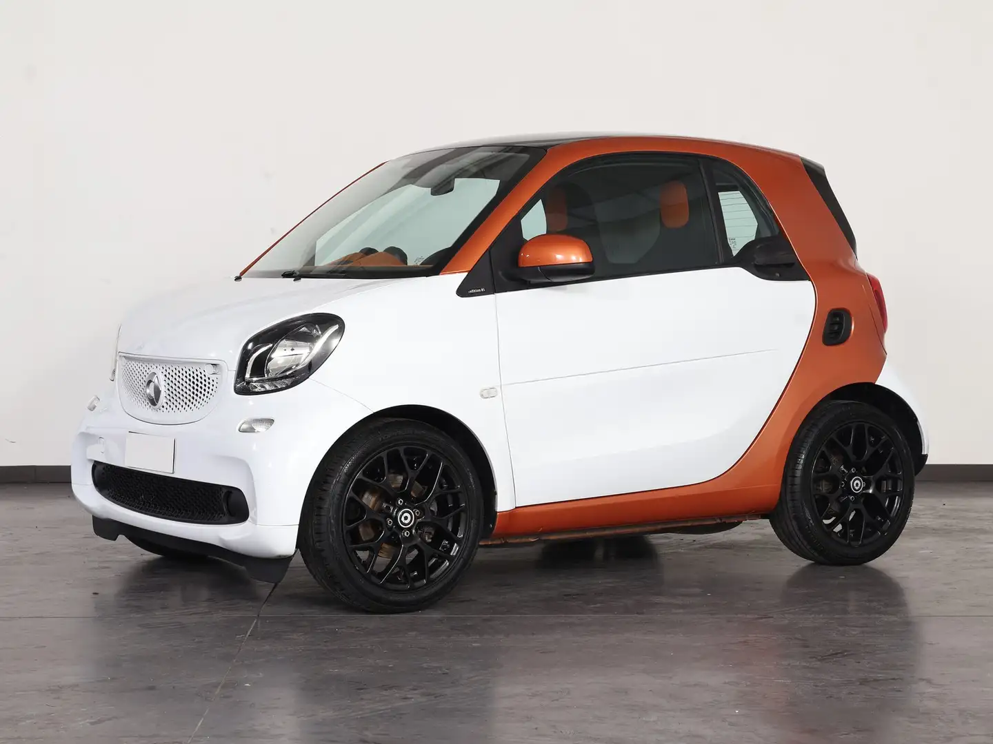 smart forTwo 0.9 t urban (sport edition1) 90cv Bianco - 1