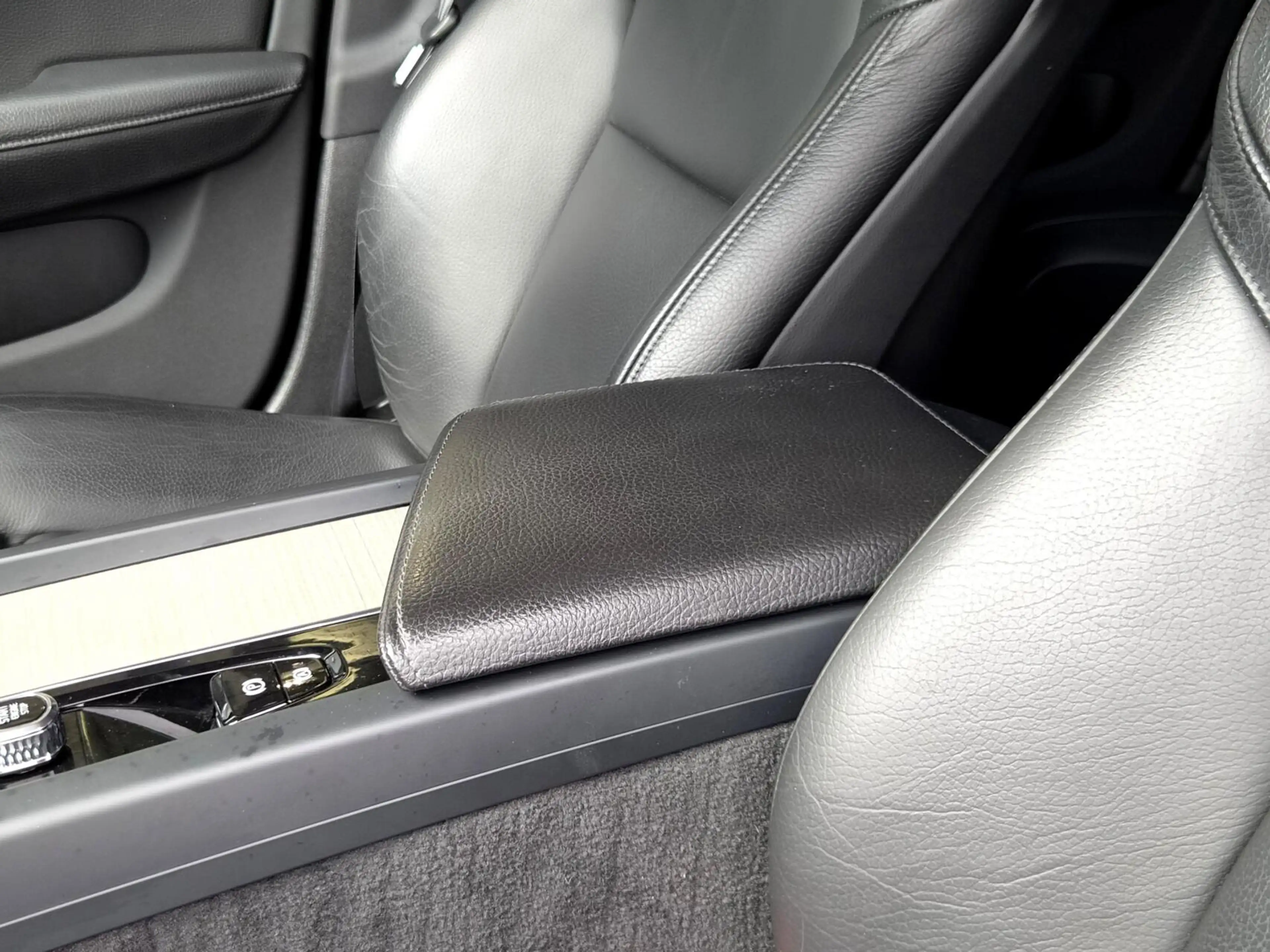 Volvo S60 2.0 B4 Mild Hybrid Inscription Automaat 197PK |BTW — photo 28