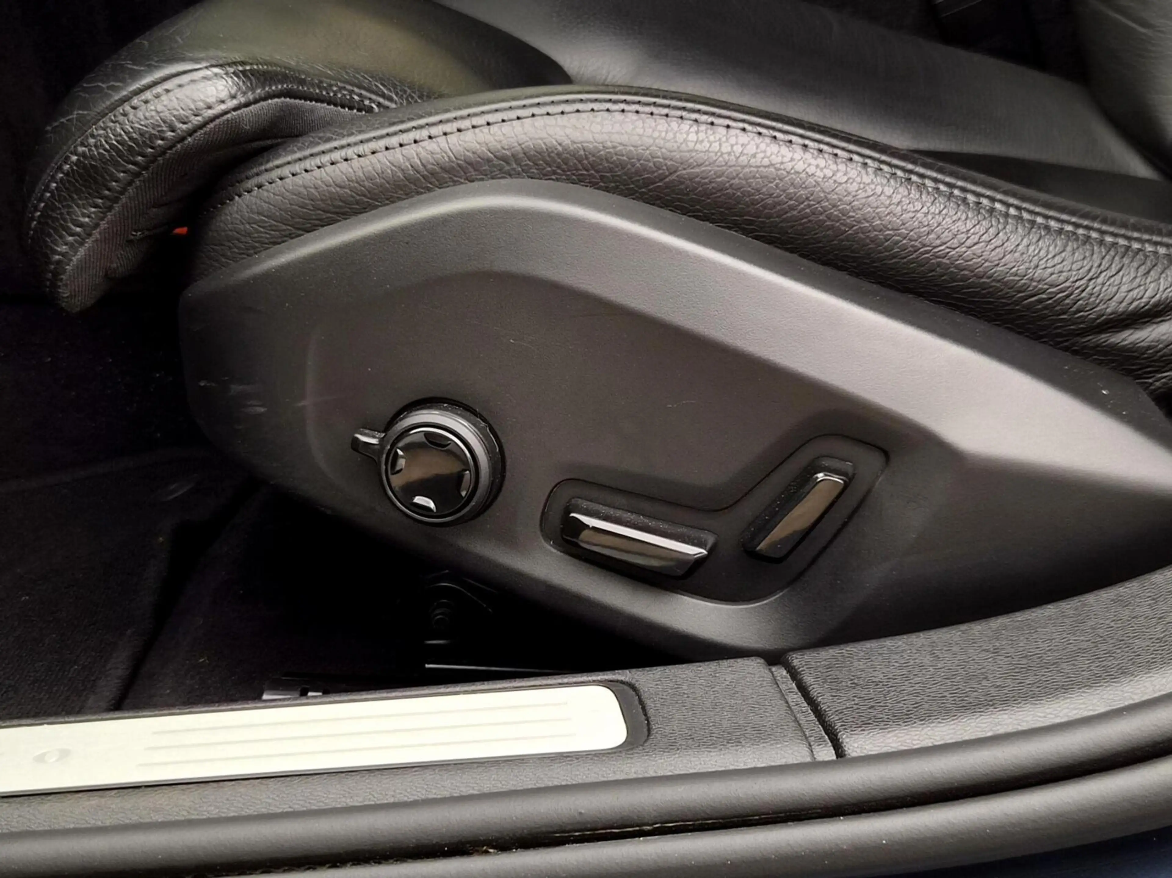 Volvo S60 2.0 B4 Mild Hybrid Inscription Automaat 197PK |BTW — photo 22