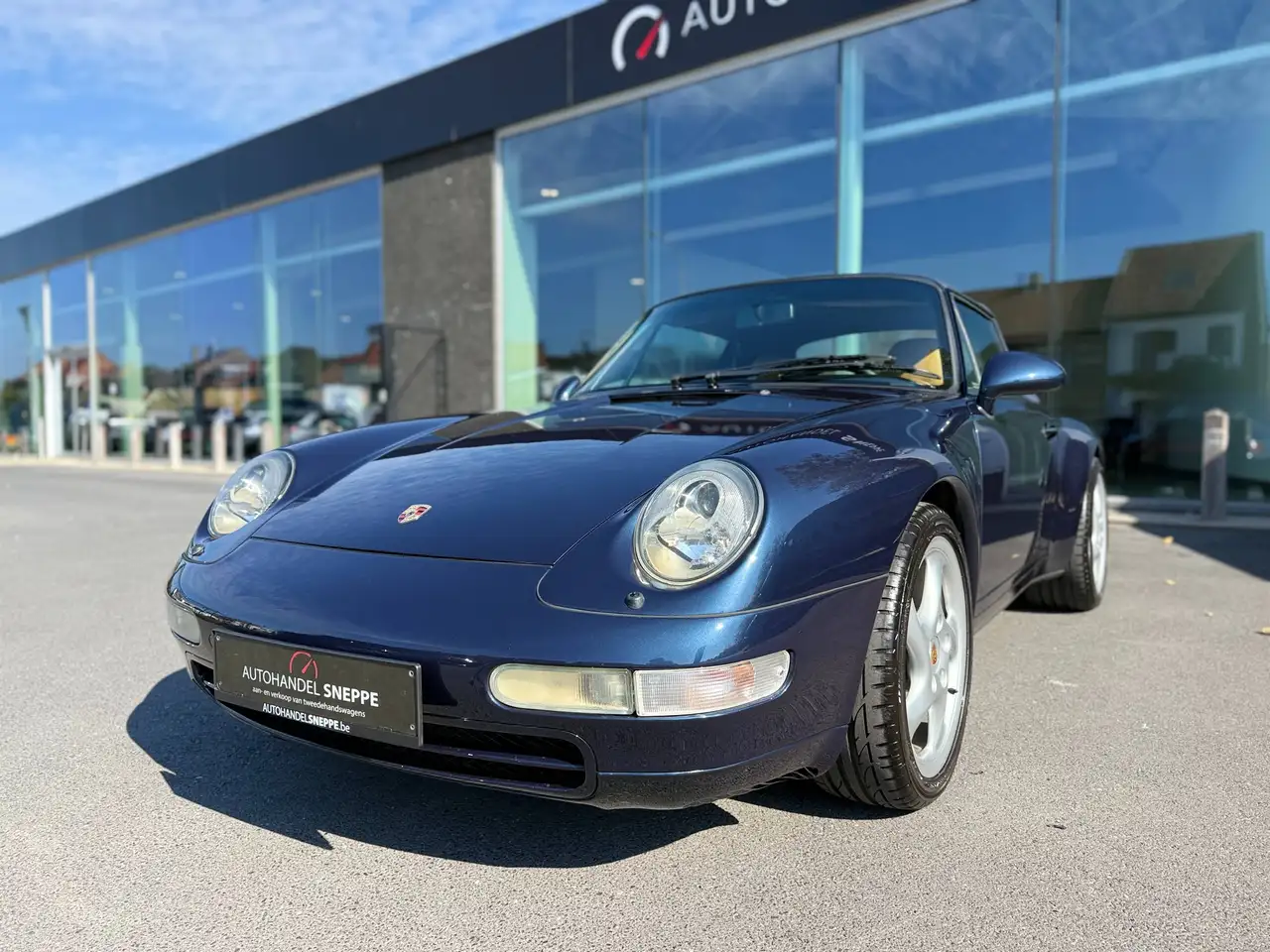 Porsche 911 (993) Carrera Cabriolet Varioram – Handgeschakeld – Midnight Blue Metallic, foto 4