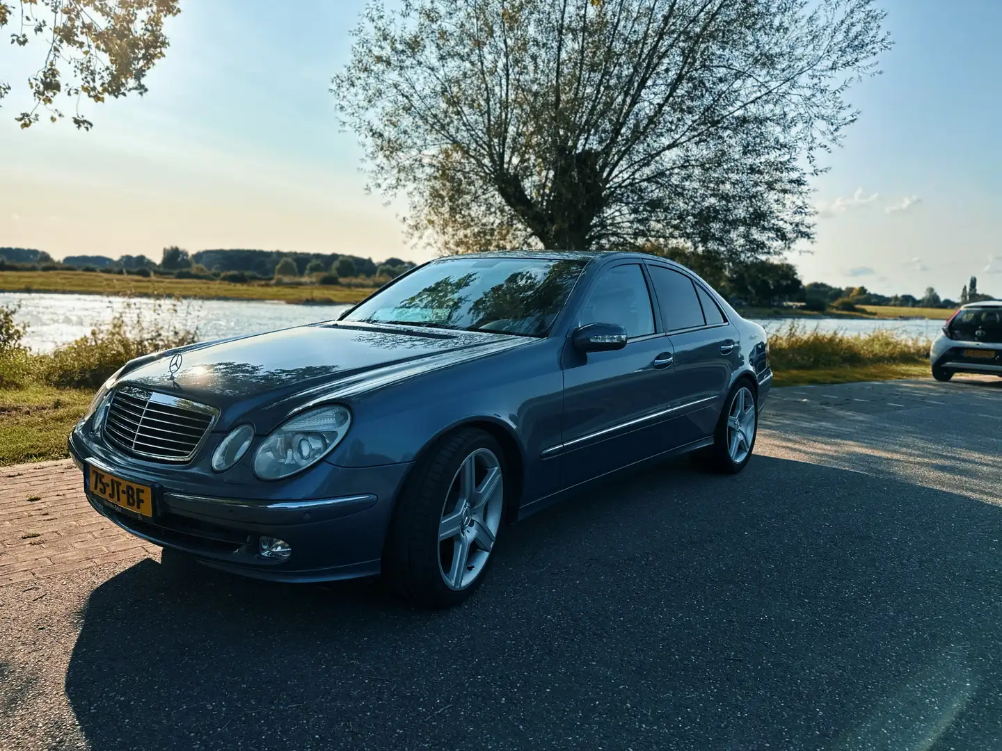 Mercedes-Benz E 320 Avantgarde |stoelverwarming|Start-Stop|Breedset Blu/Azzurro - 1