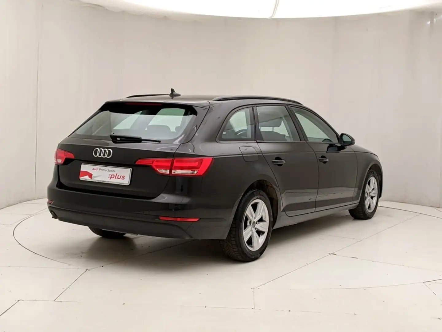 Audi A4 Avant 2.0 tdi Business 122cv my16 Negro - 2