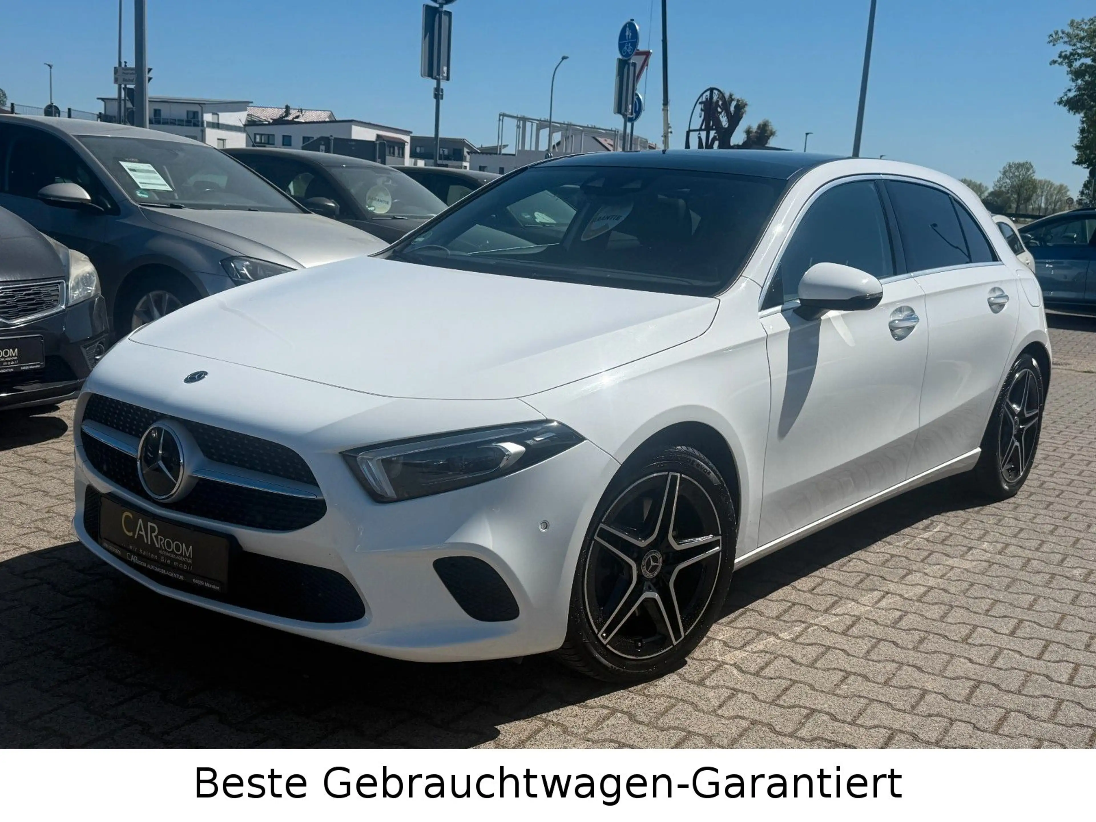 Mercedes-Benz A 250 *AMG Line*Pano*Schiebedach*Memory*Kamera