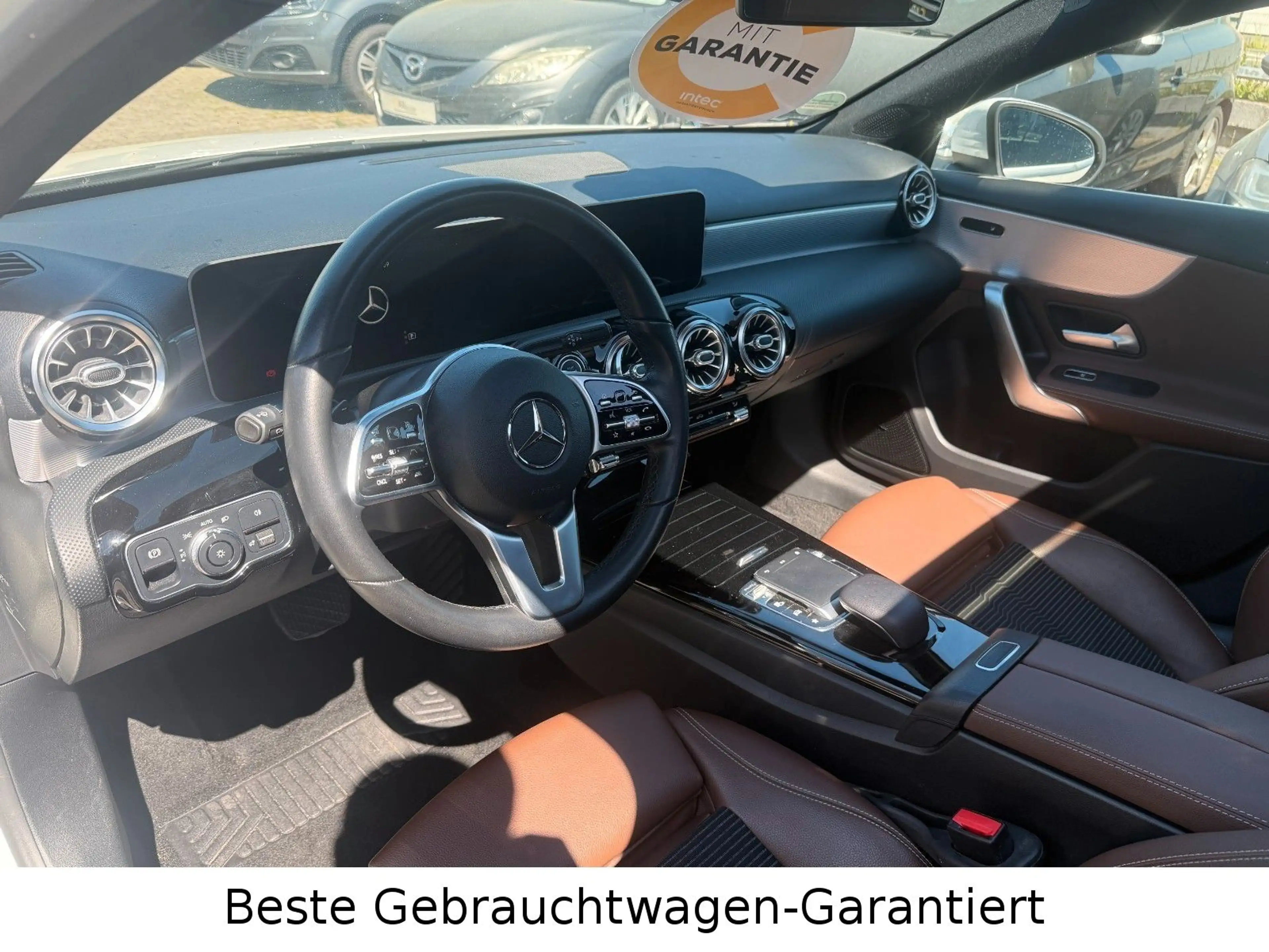 Mercedes-Benz A 250 *AMG Line*Pano*Schiebedach*Memory*Kamera — photo 13