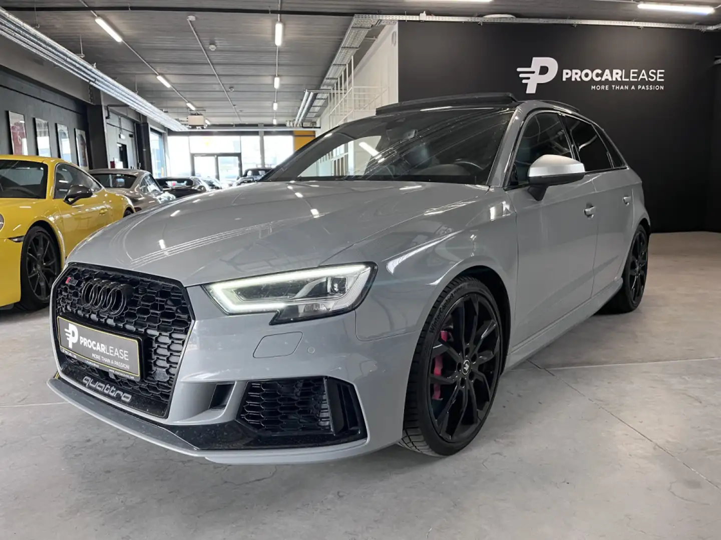 Audi RS3 Sportback 2.5 TFSi Quattro S-Tronic/19/ECHAPPEMENT Gris - 2