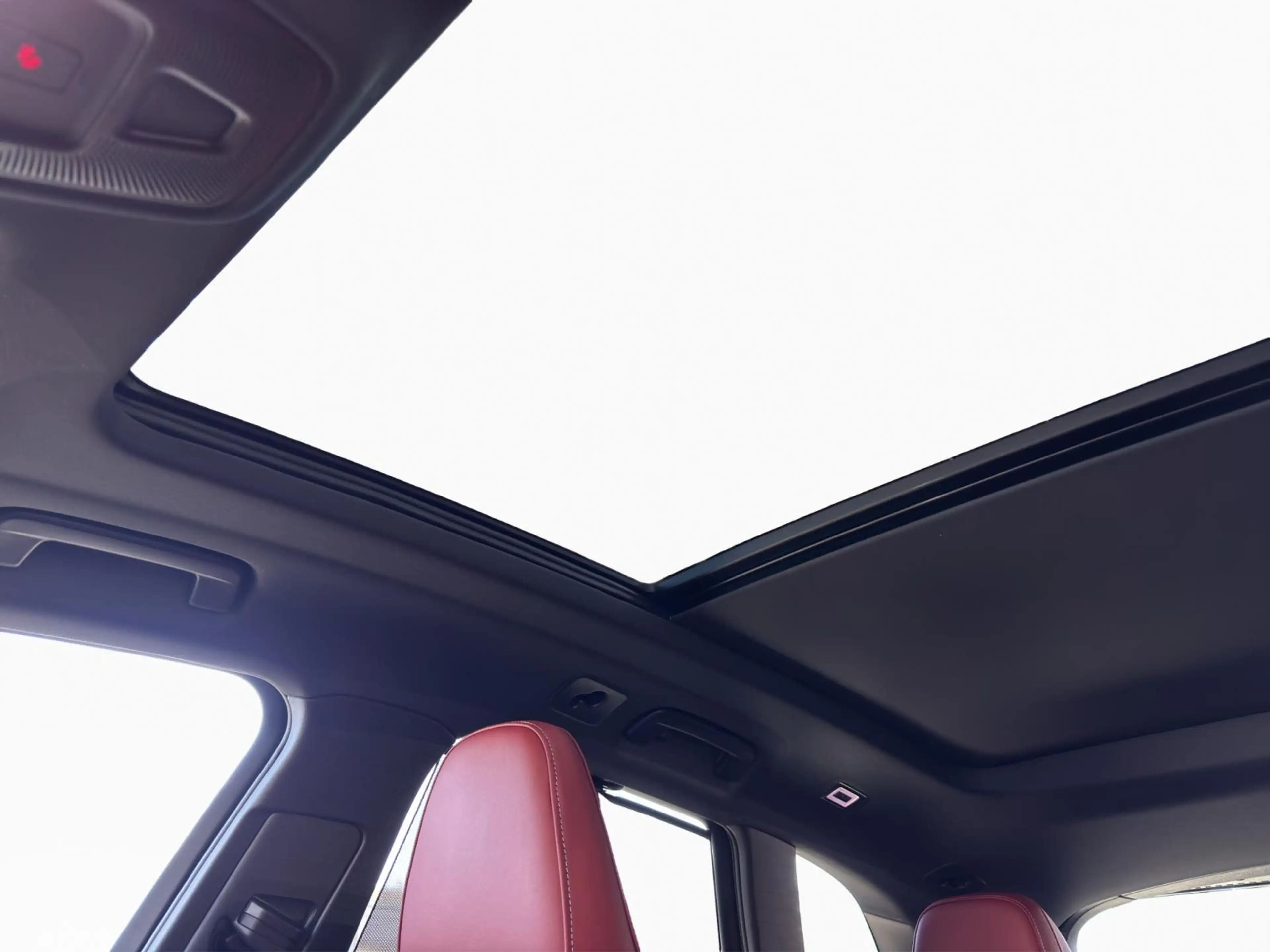 Audi SQ5 SUV — photo 15