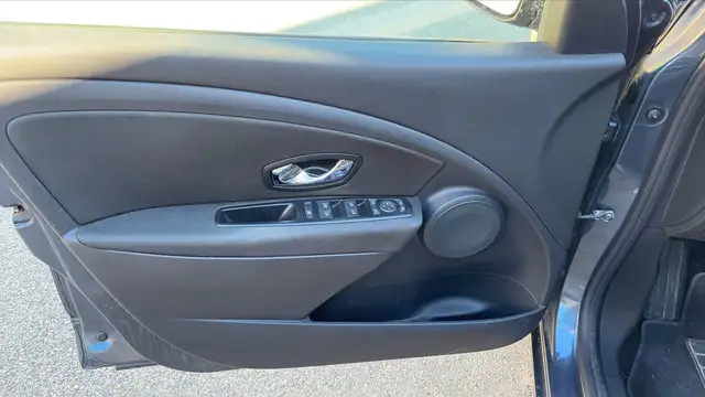 Renault Megane view 7