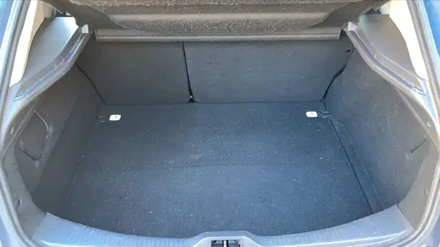 Renault Megane view 14