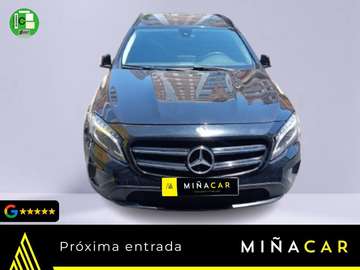 220d AMG Line 7G-DCT