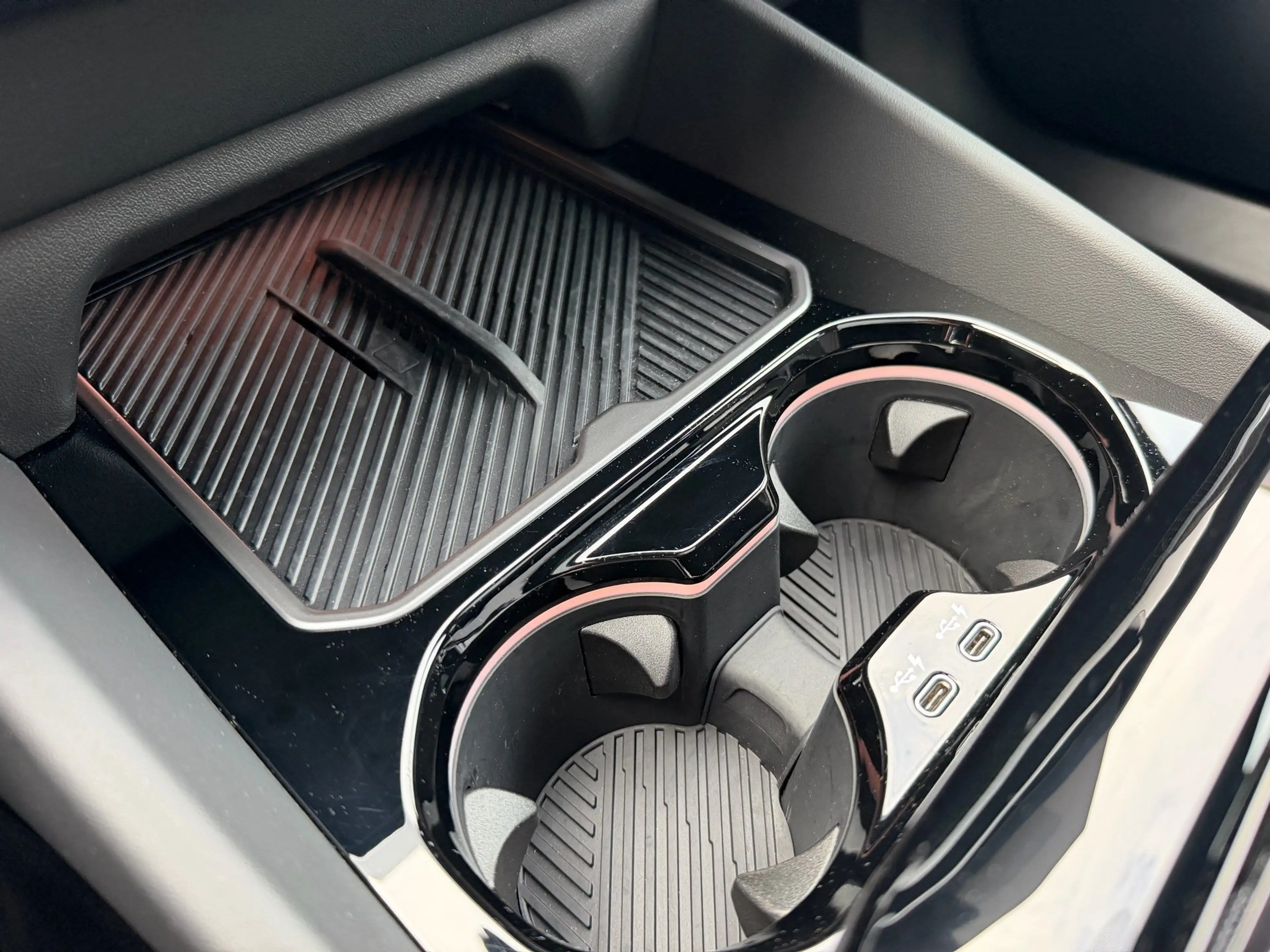BMW 520 d M Sport AHK Autobahnas. H&K StHzg 360° PANO — photo 30
