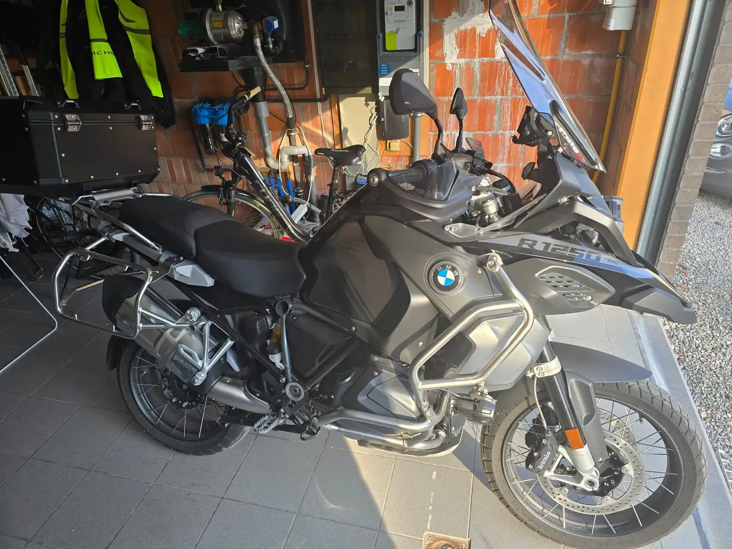 BMW R 1250 GS Adventure Noir - 1