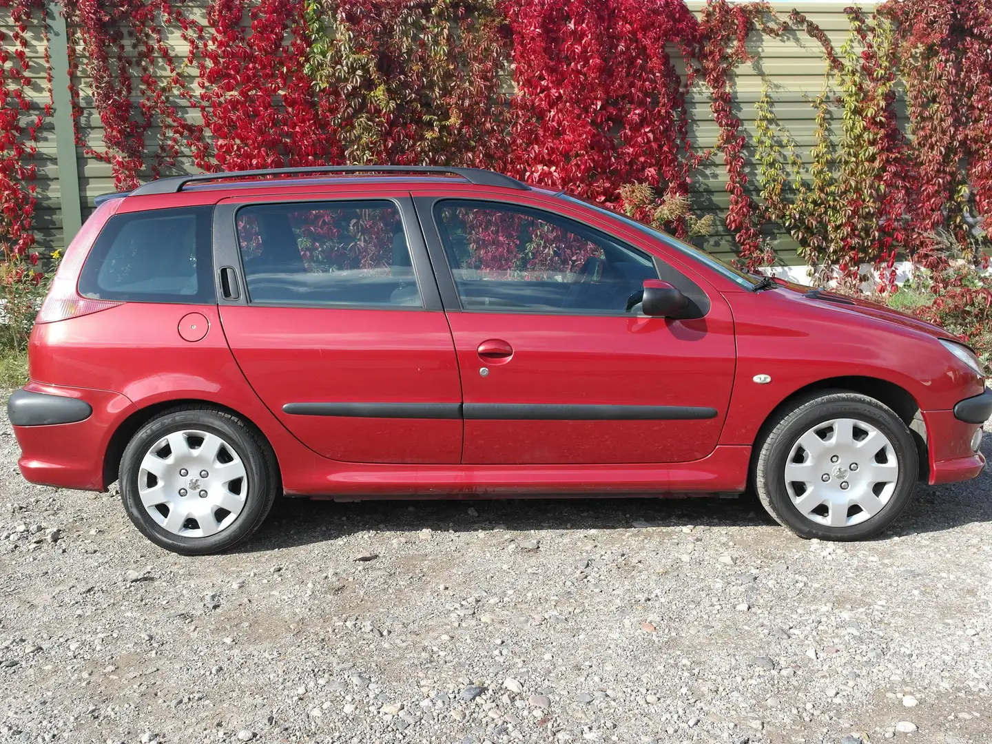 Peugeot 206 206 SW Tüv Au 10/2027 KLima weing gelaufen - 2