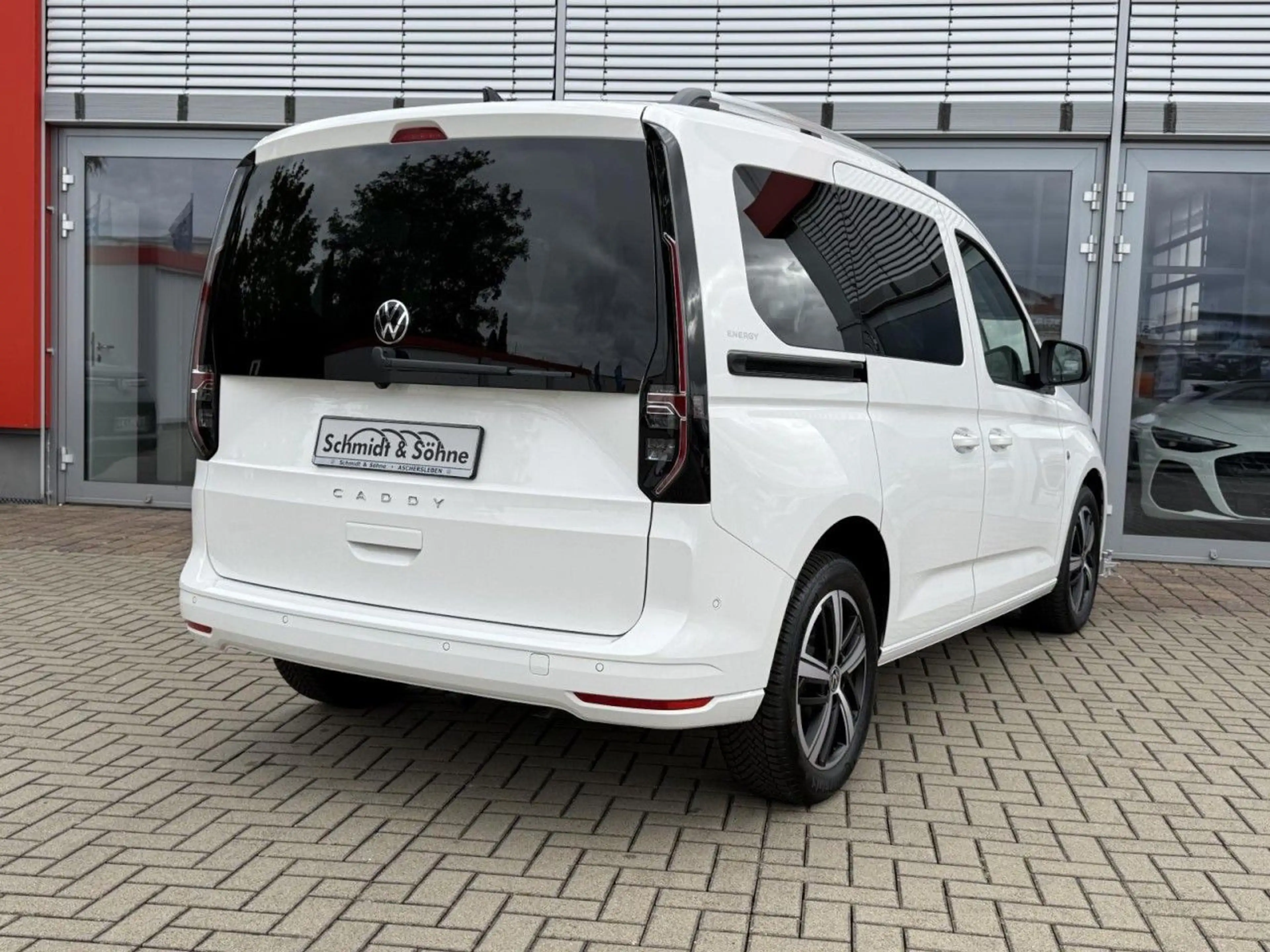 Volkswagen Caddy Life ENERGY 5-Sitzer 1.5 TSI DSG AHK, LED, — photo 5