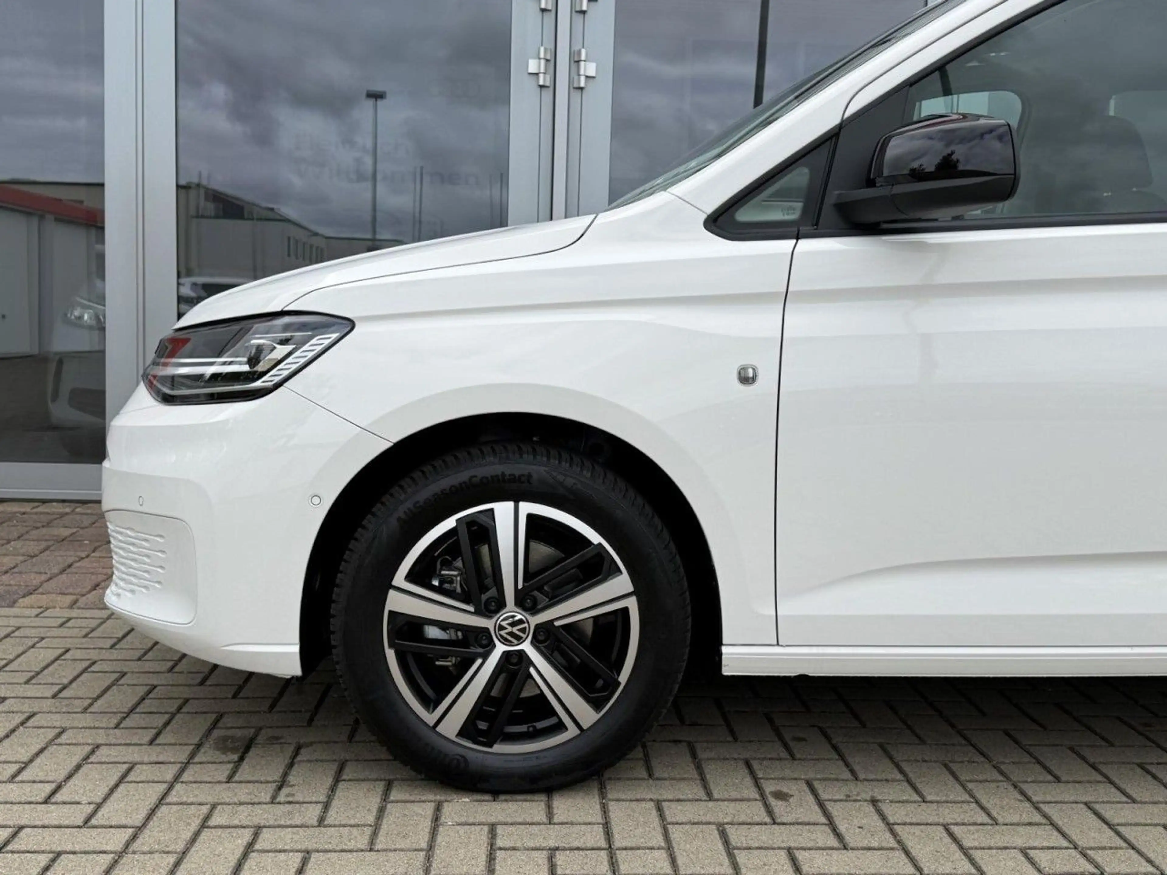 Volkswagen Caddy Life ENERGY 5-Sitzer 1.5 TSI DSG AHK, LED, — photo 7