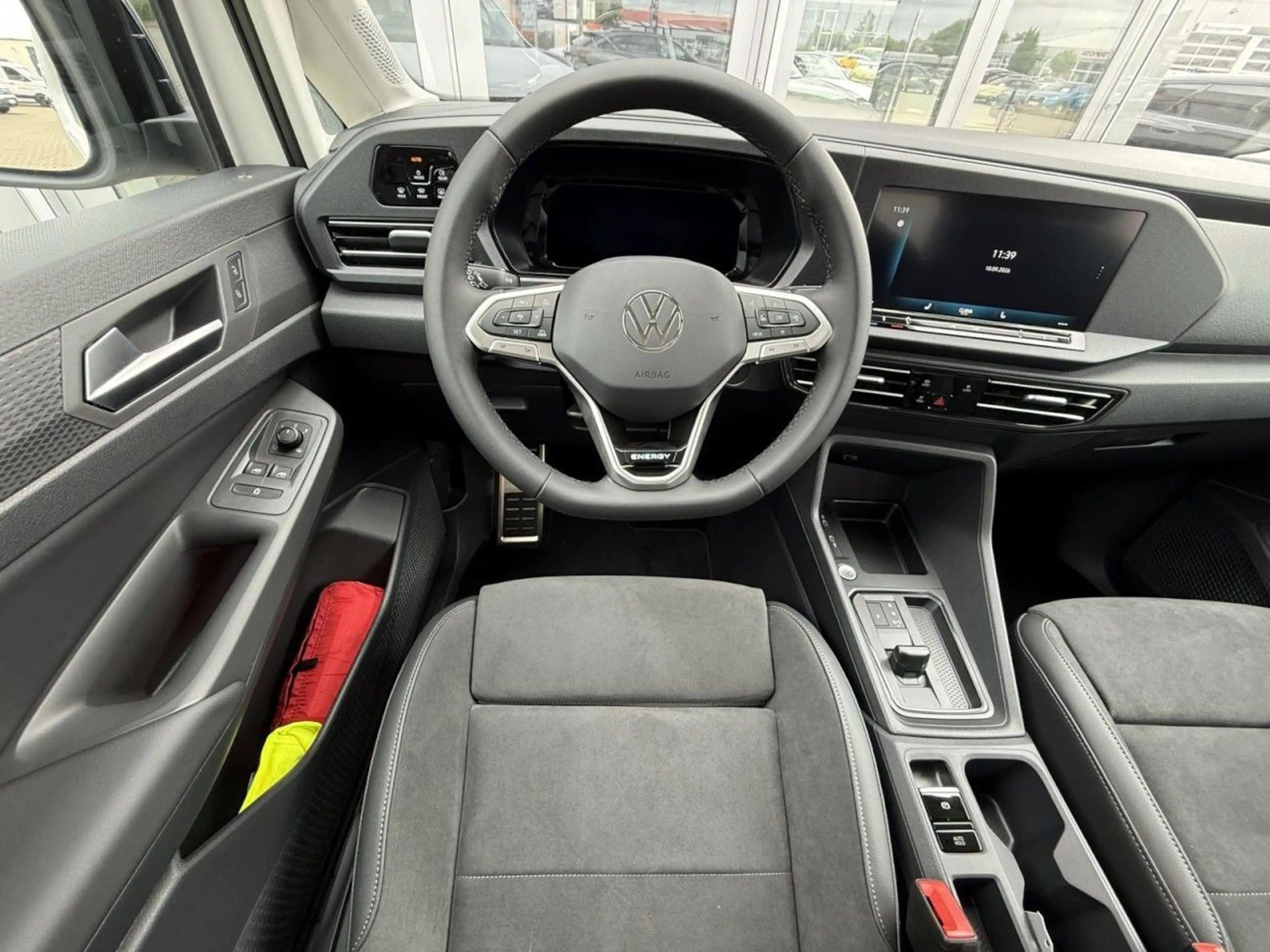 Volkswagen Caddy Life ENERGY 5-Sitzer 1.5 TSI DSG AHK, LED, — photo 10