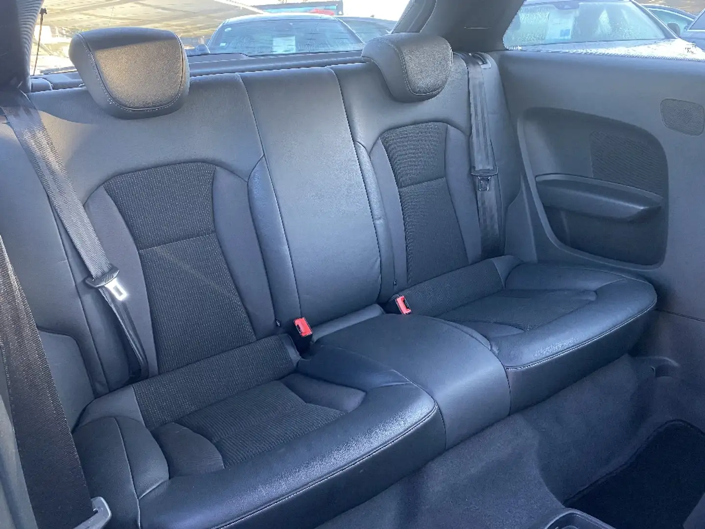 Audi A1 2.0 TDI 143 S line - 2