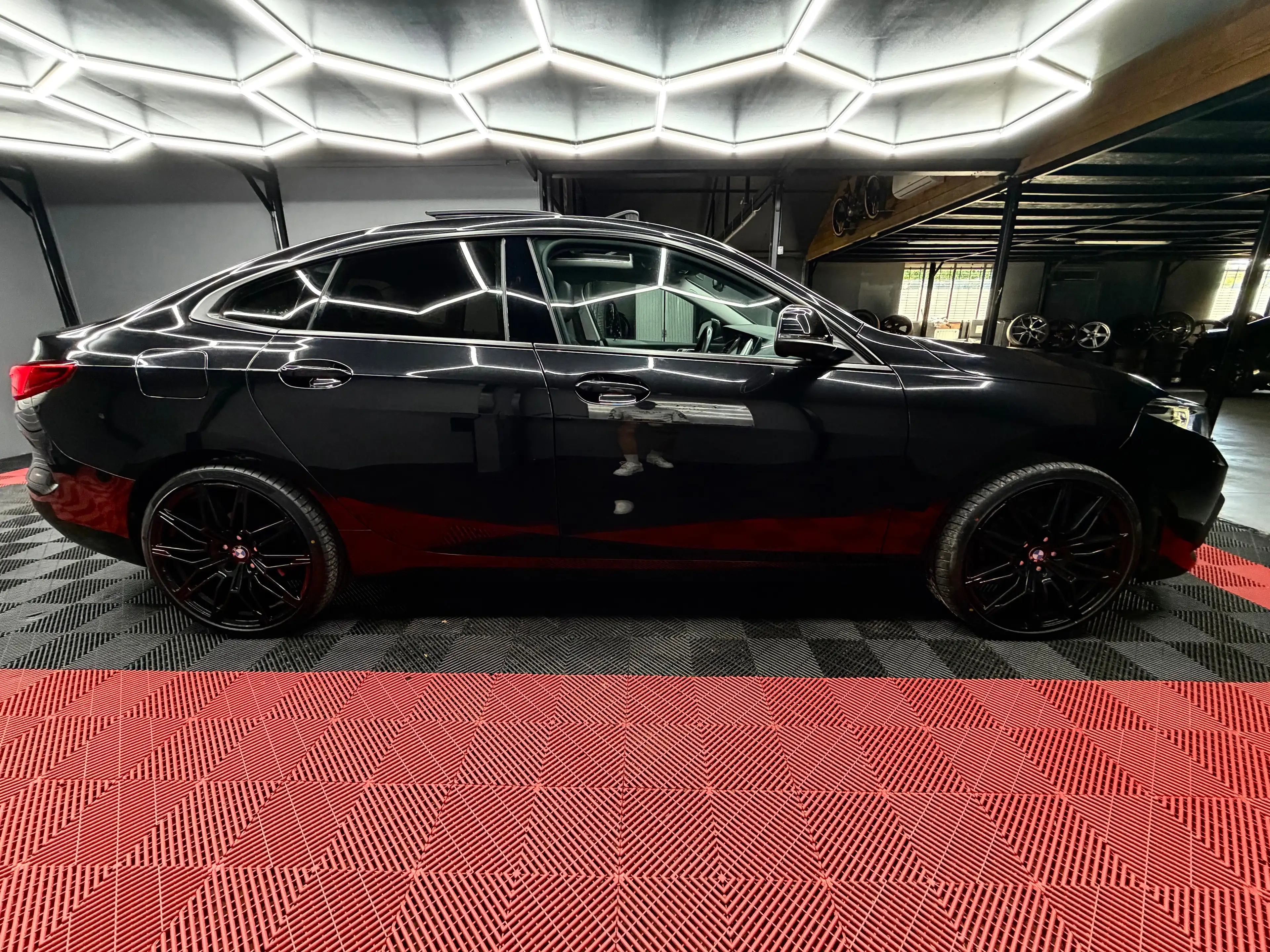 BMW 216 BMW GRAN COUPE * TOIT OUVRANT * LOOK  M * LED — photo 15