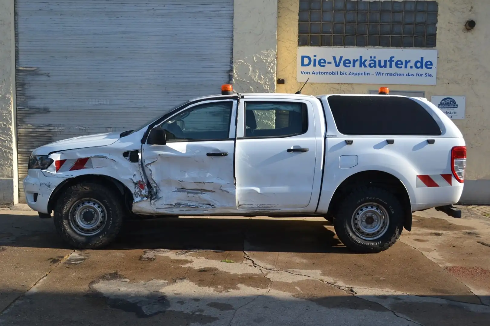 Ford Ranger XL Doppelkabine 4x4 Weiß - 2