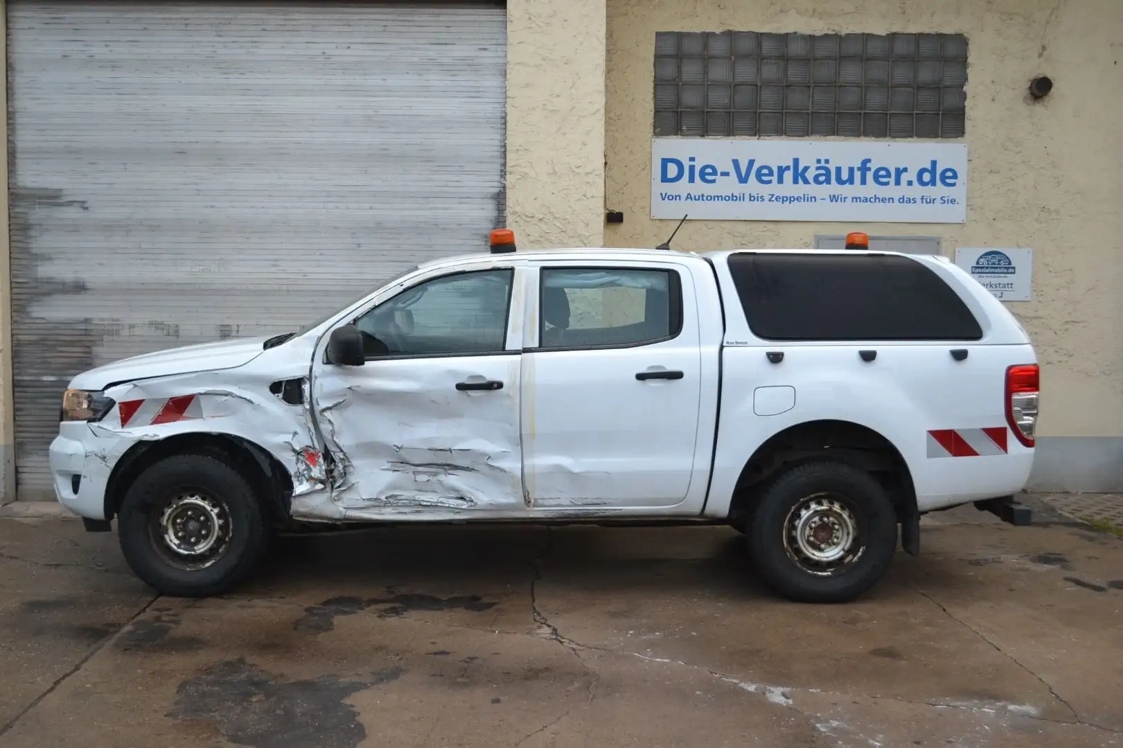 Ford Ranger XL Doppelkabine 4x4 Weiß - 2