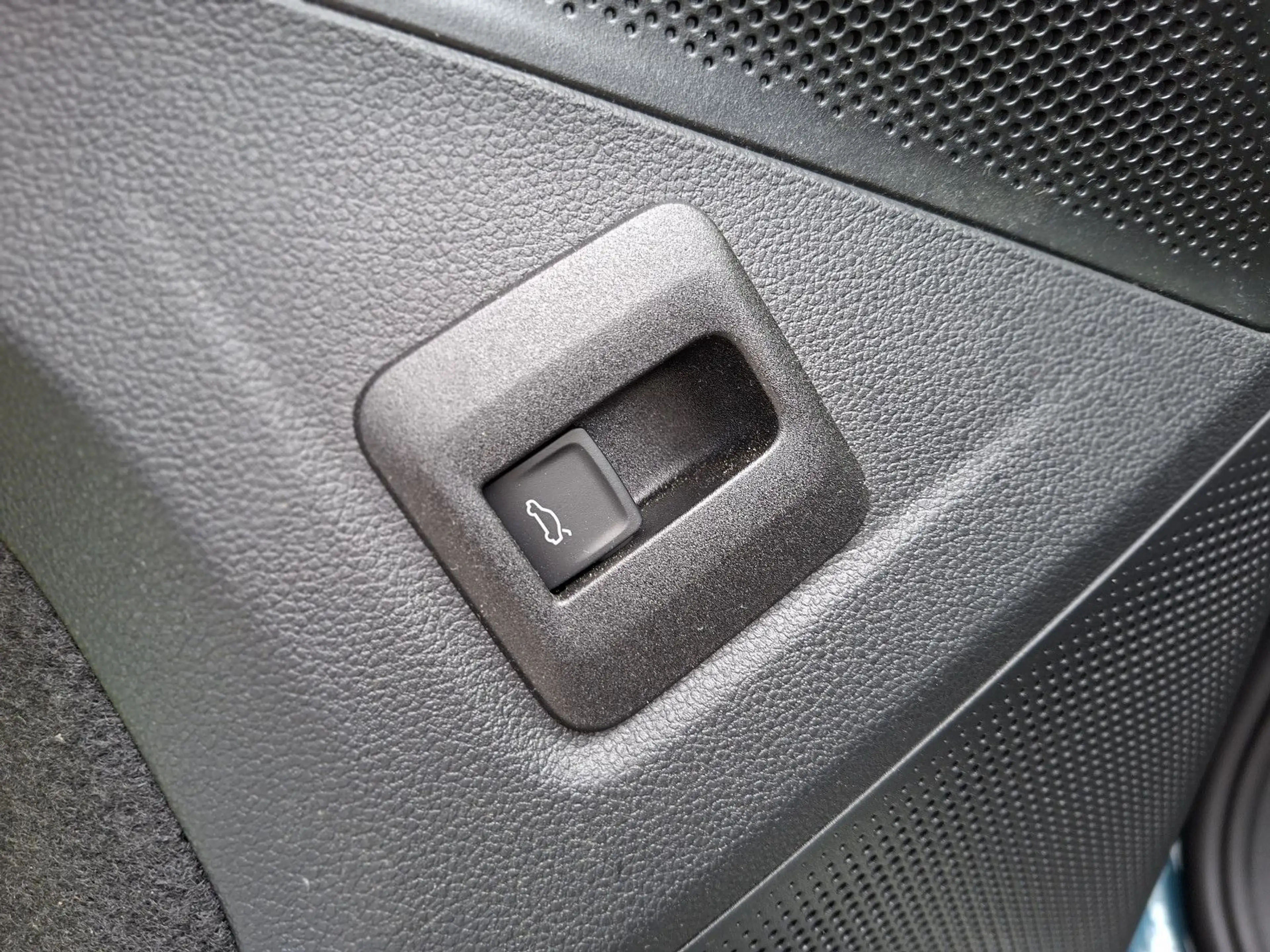 Volkswagen Tayron 2.0 TDI R-Line Ahk, IQ,7Sitzer,el.Heckk — photo 8