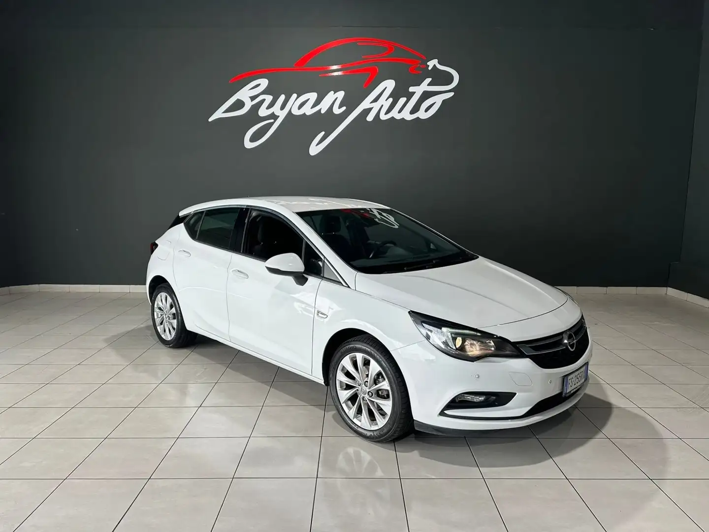 Opel Astra 5p 1.4 t Innovation ecoM 110cv - 2