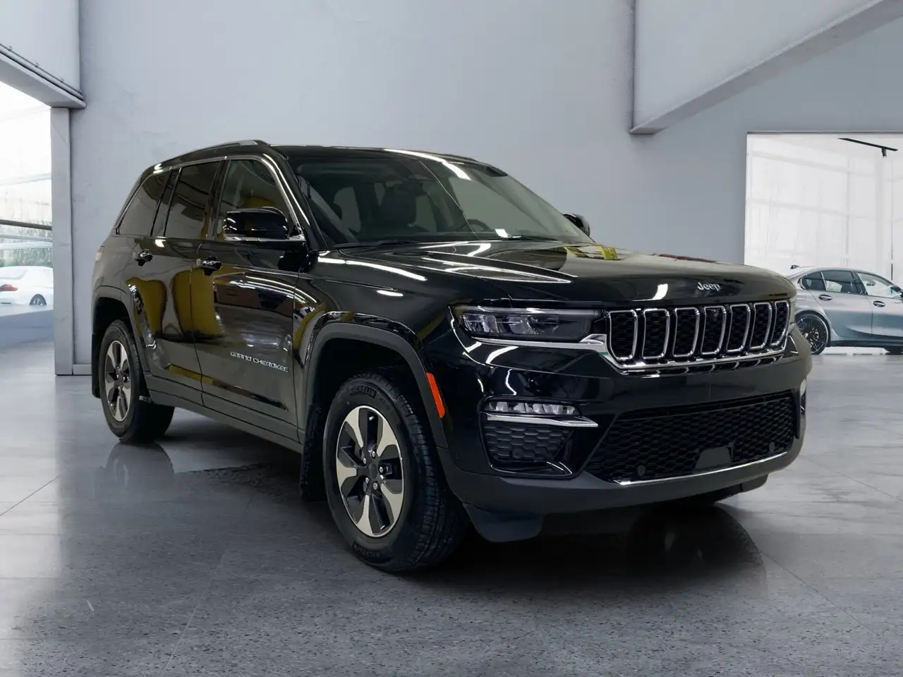 Jeep Grand Cherokee снимка Jeep Grand Cherokee