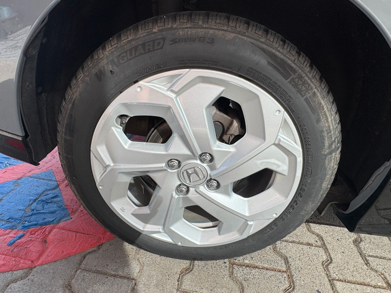 Honda Jazz 1.5 i-MMD Hybrid Advance Sport — photo 11