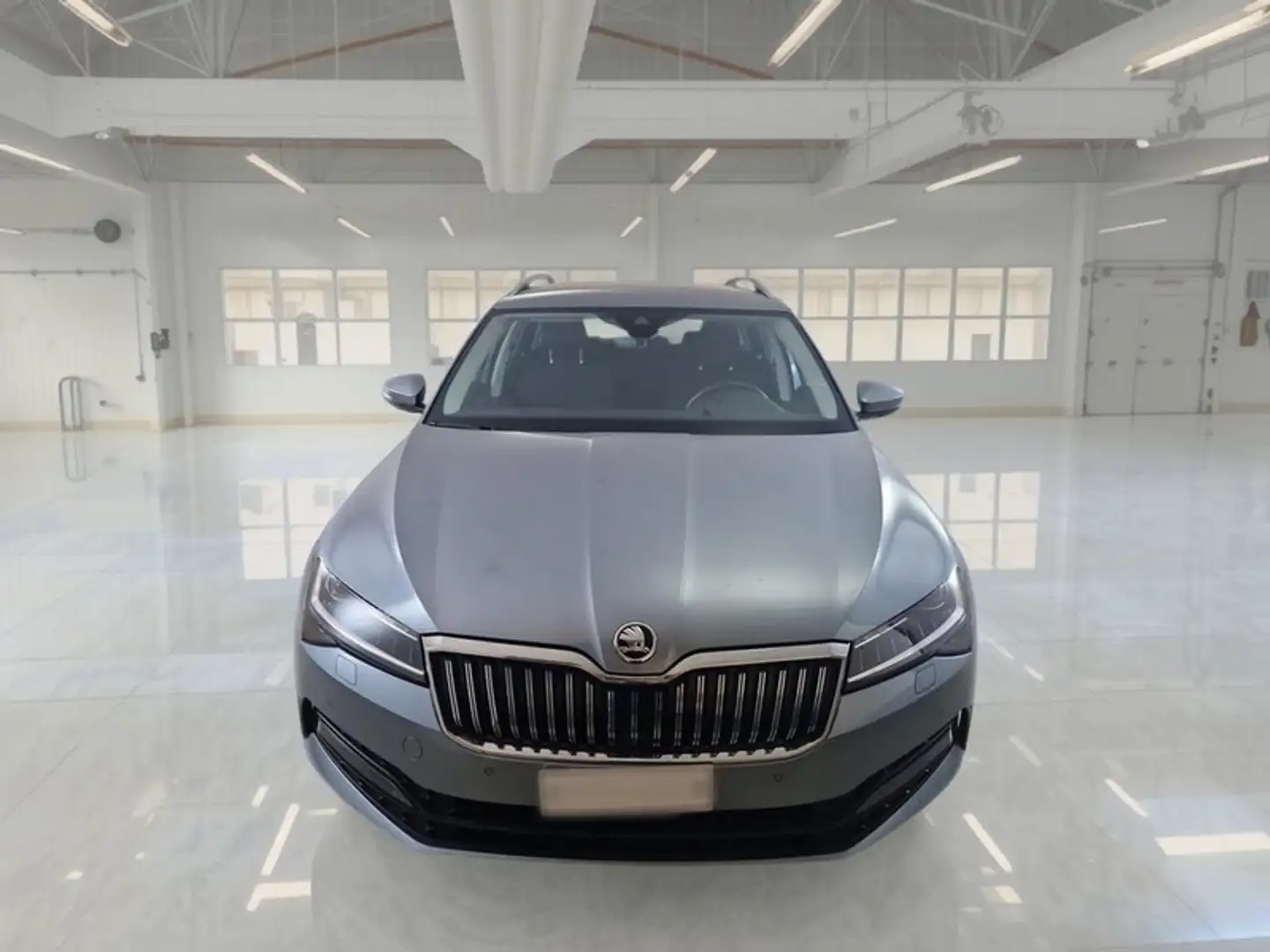 BMW 330 330e xDrive Business Advantage Touring auto - 2