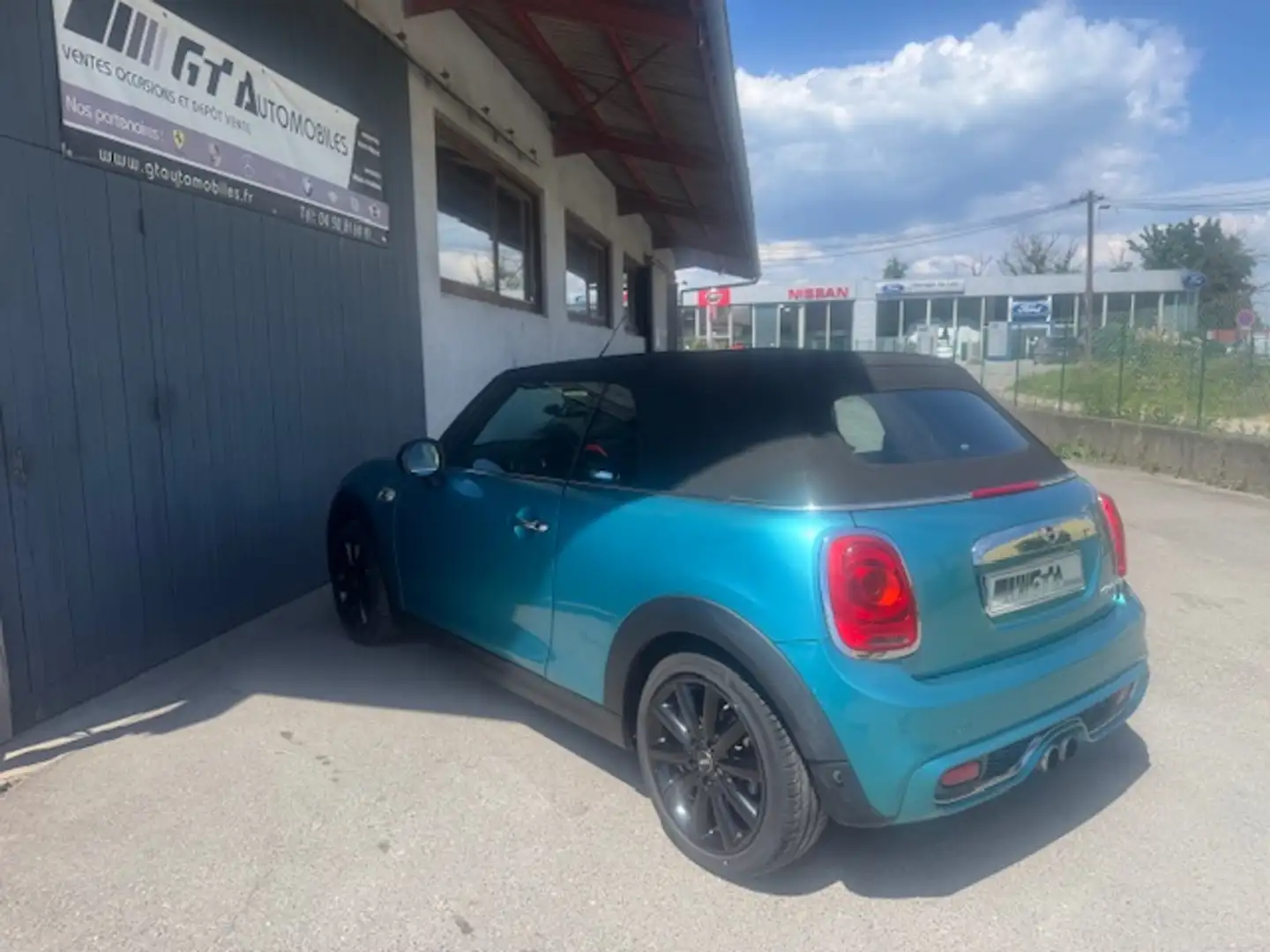 MINI CABRIOLET COOPER S JCW - 2