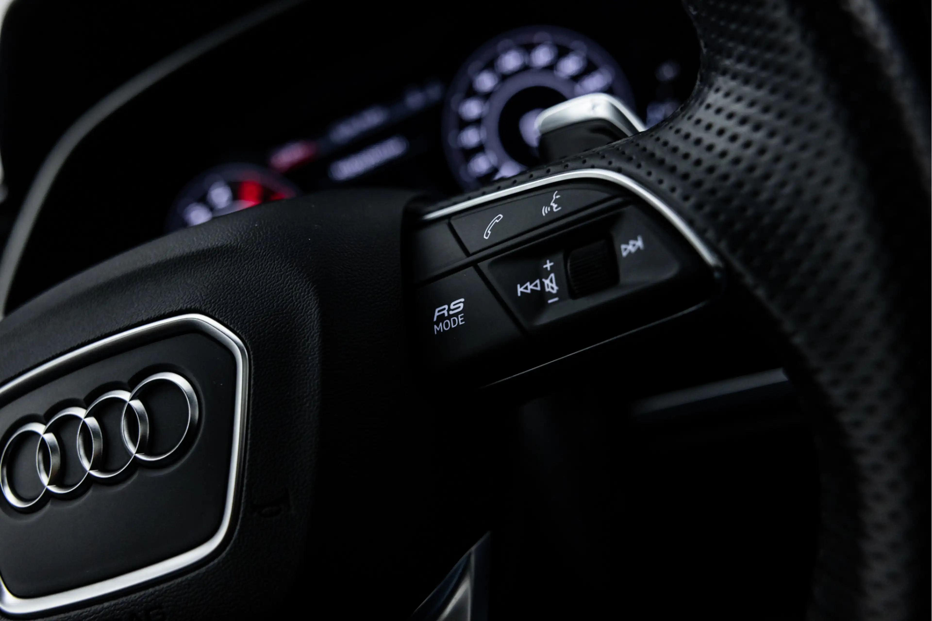 Audi RS Q3 Sportback 2.5 TFSI | Pano | 21" | RS Stoel | B&O | — photo 35