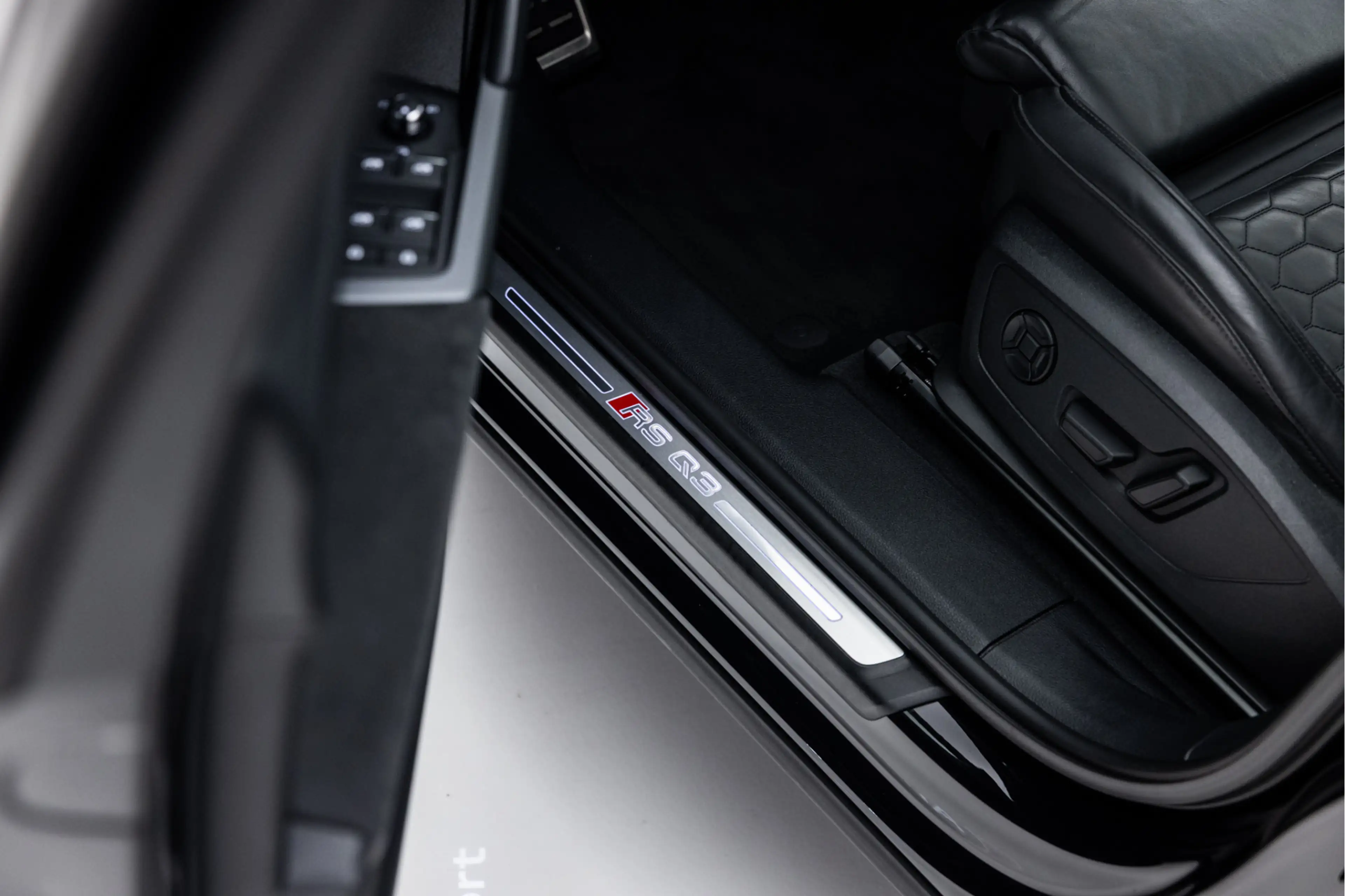 Audi RS Q3 Sportback 2.5 TFSI | Pano | 21" | RS Stoel | B&O | — photo 22