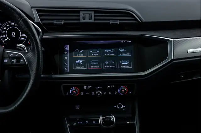 Audi RS Q3 view 19
