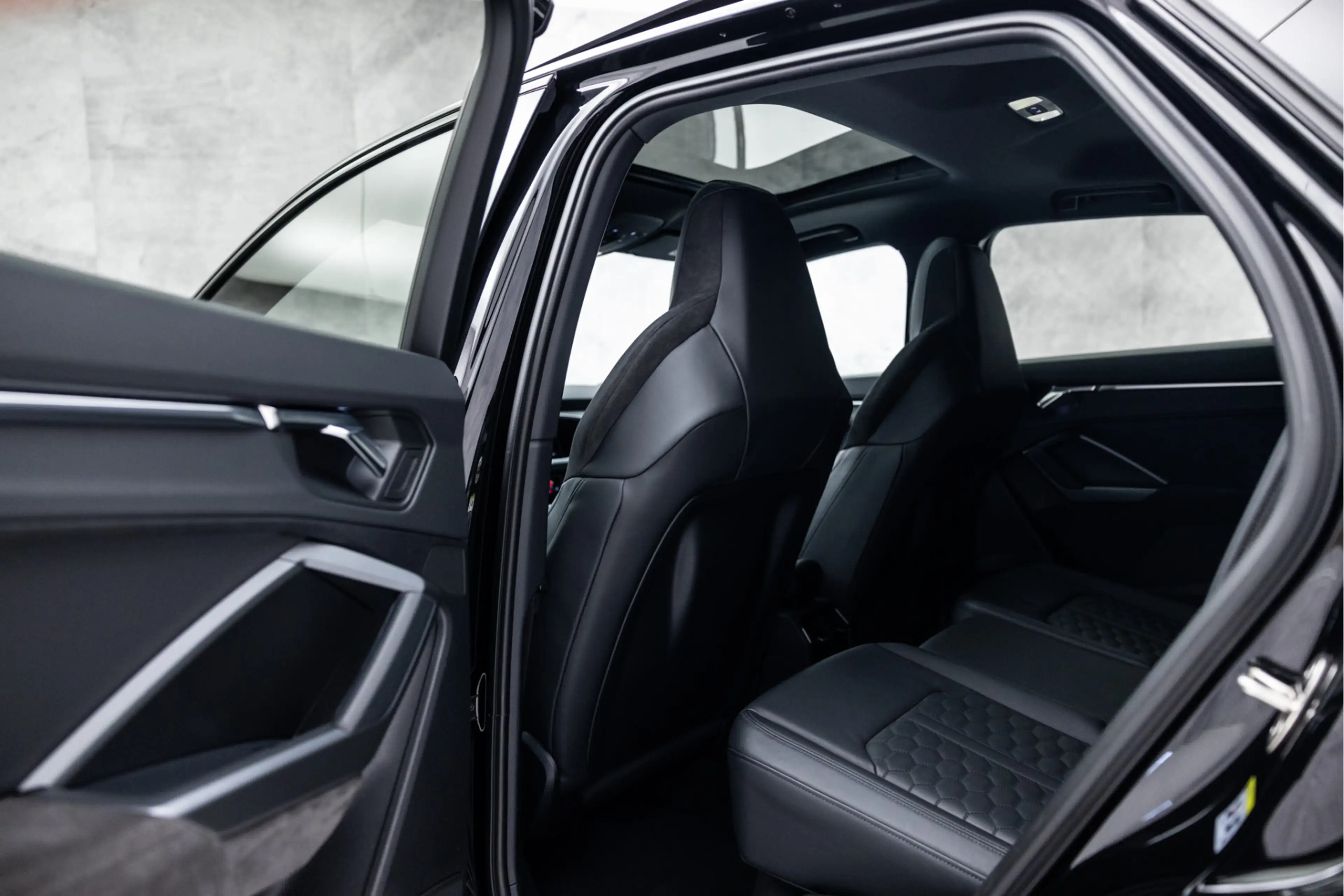 Audi RS Q3 Sportback 2.5 TFSI | Pano | 21" | RS Stoel | B&O | — photo 13