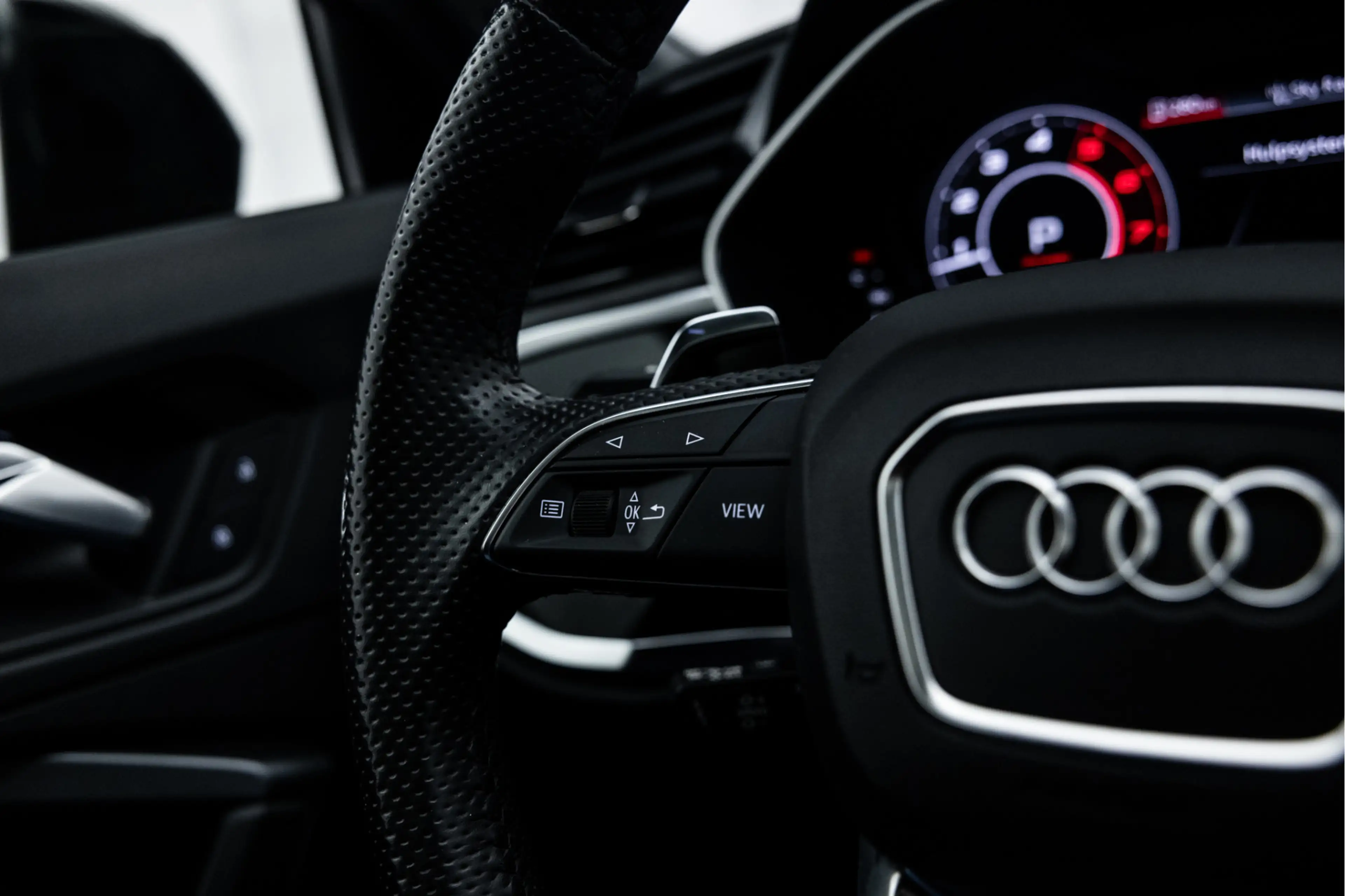 Audi RS Q3 Sportback 2.5 TFSI | Pano | 21" | RS Stoel | B&O | — photo 33