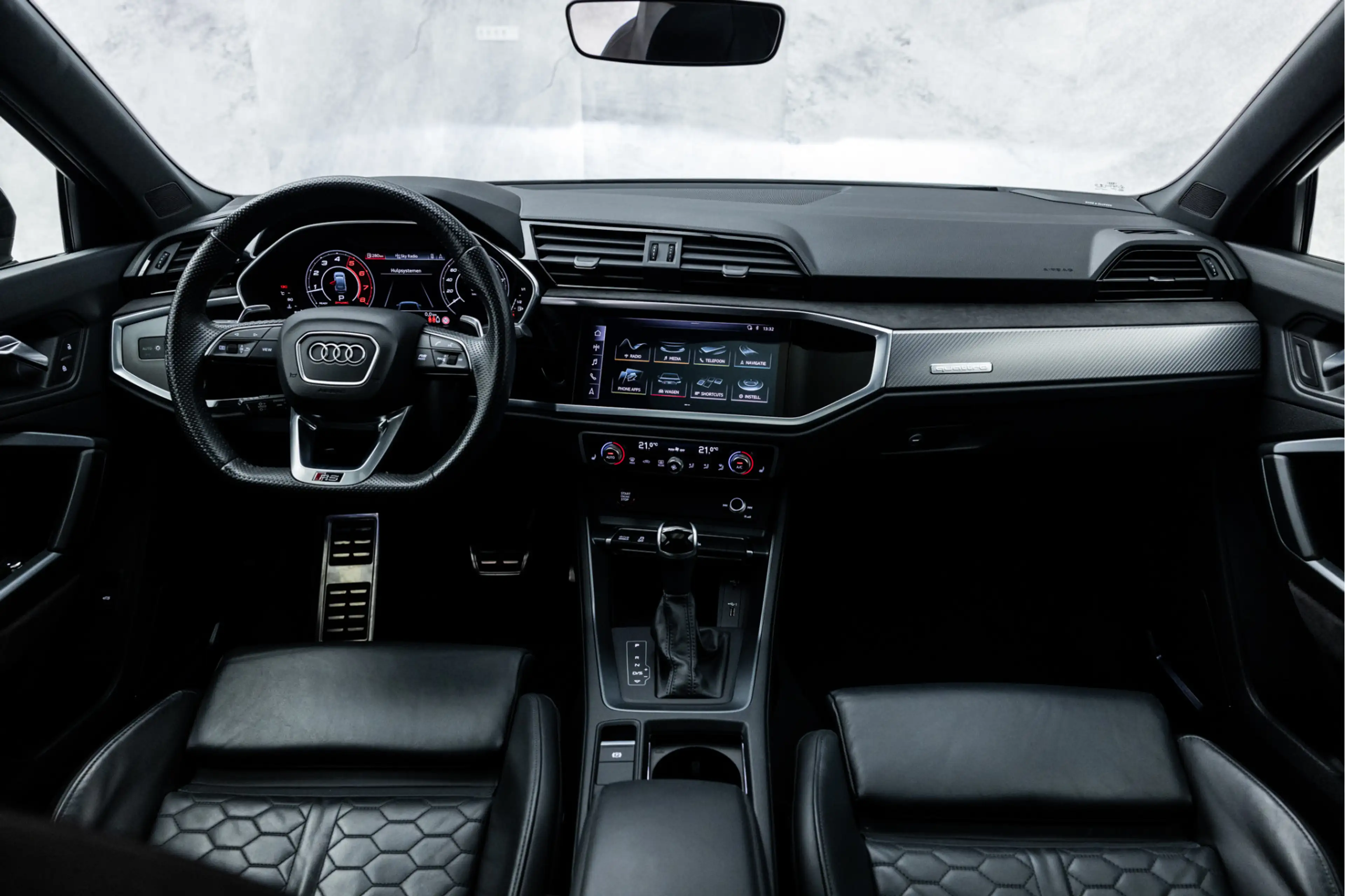 Audi RS Q3 Sportback 2.5 TFSI | Pano | 21" | RS Stoel | B&O | — photo 16