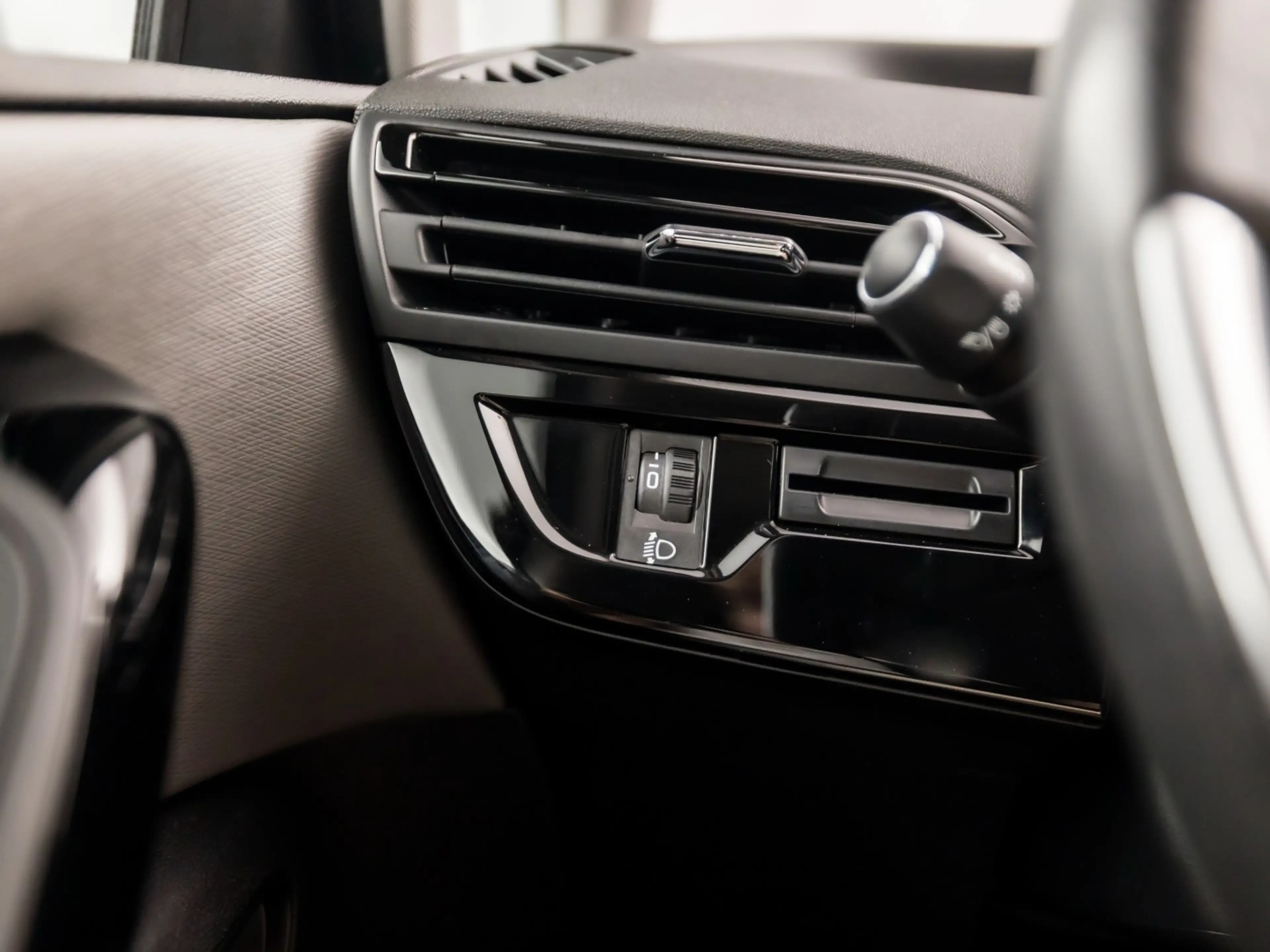 Citroen Grand C4 Picasso 1.2 PureTech Sport Automaat (APPLE CARPLAY, NAVIGA — photo 22