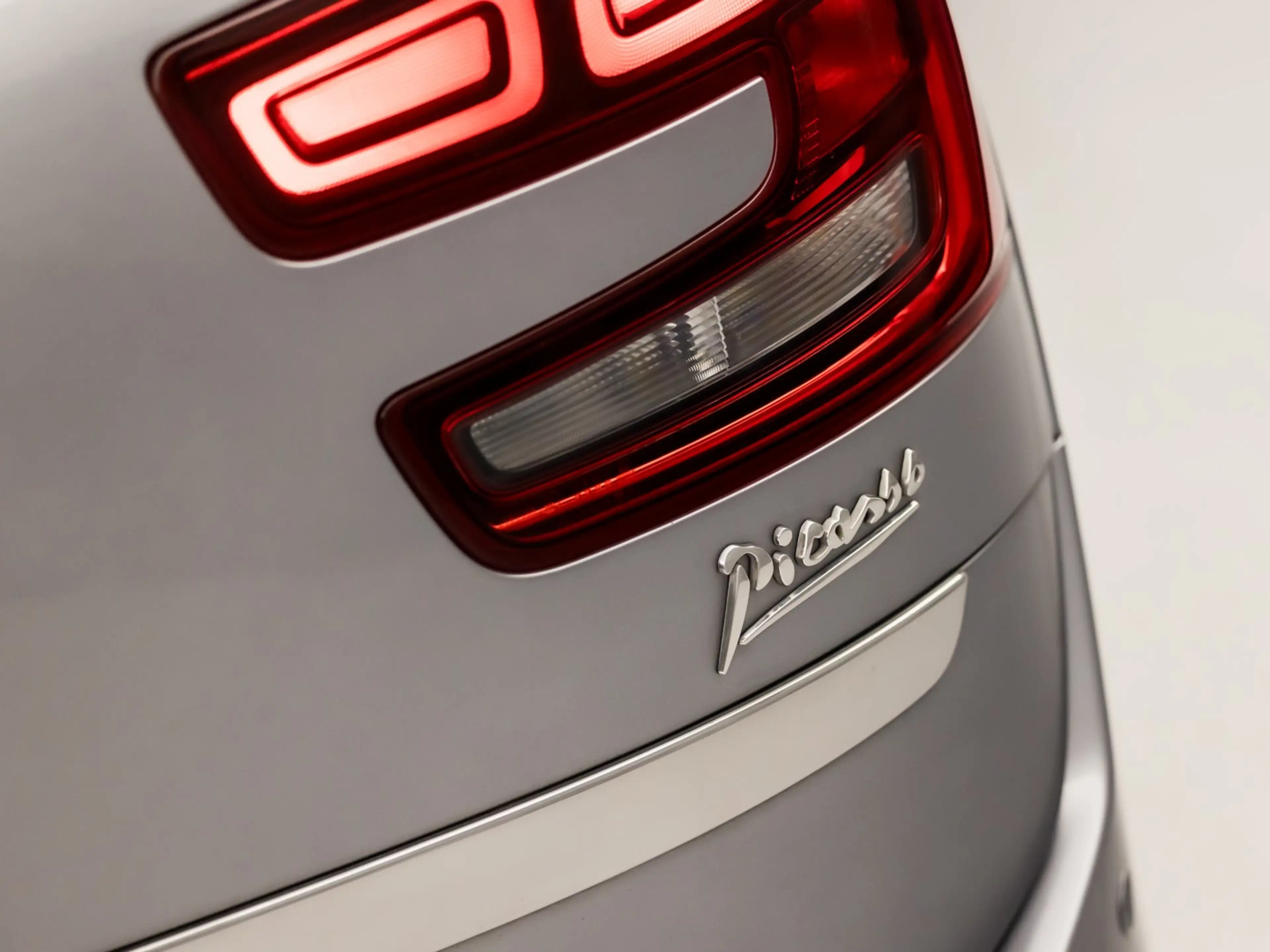 Citroen Grand C4 Picasso 1.2 PureTech Sport Automaat (APPLE CARPLAY, NAVIGA — photo 26