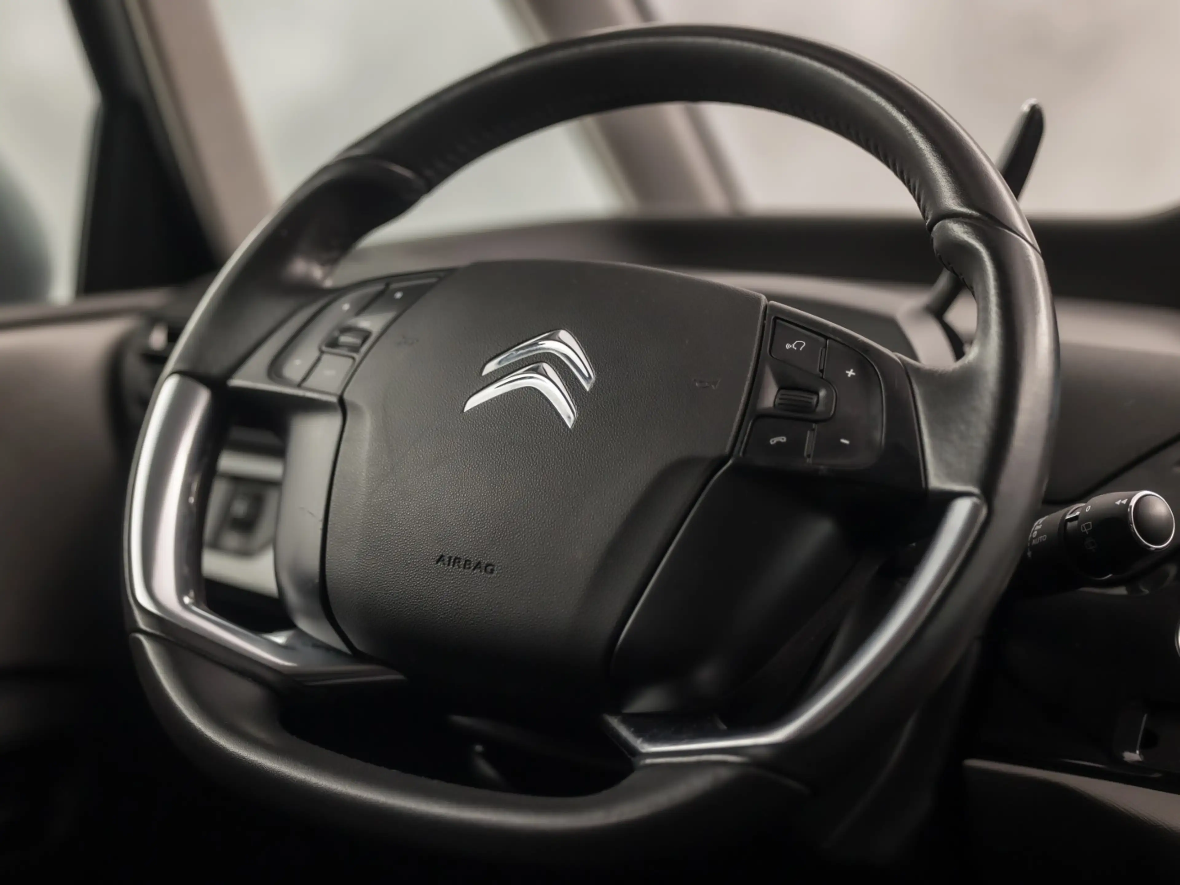 Citroen Grand C4 Picasso 1.2 PureTech Sport Automaat (APPLE CARPLAY, NAVIGA — photo 17