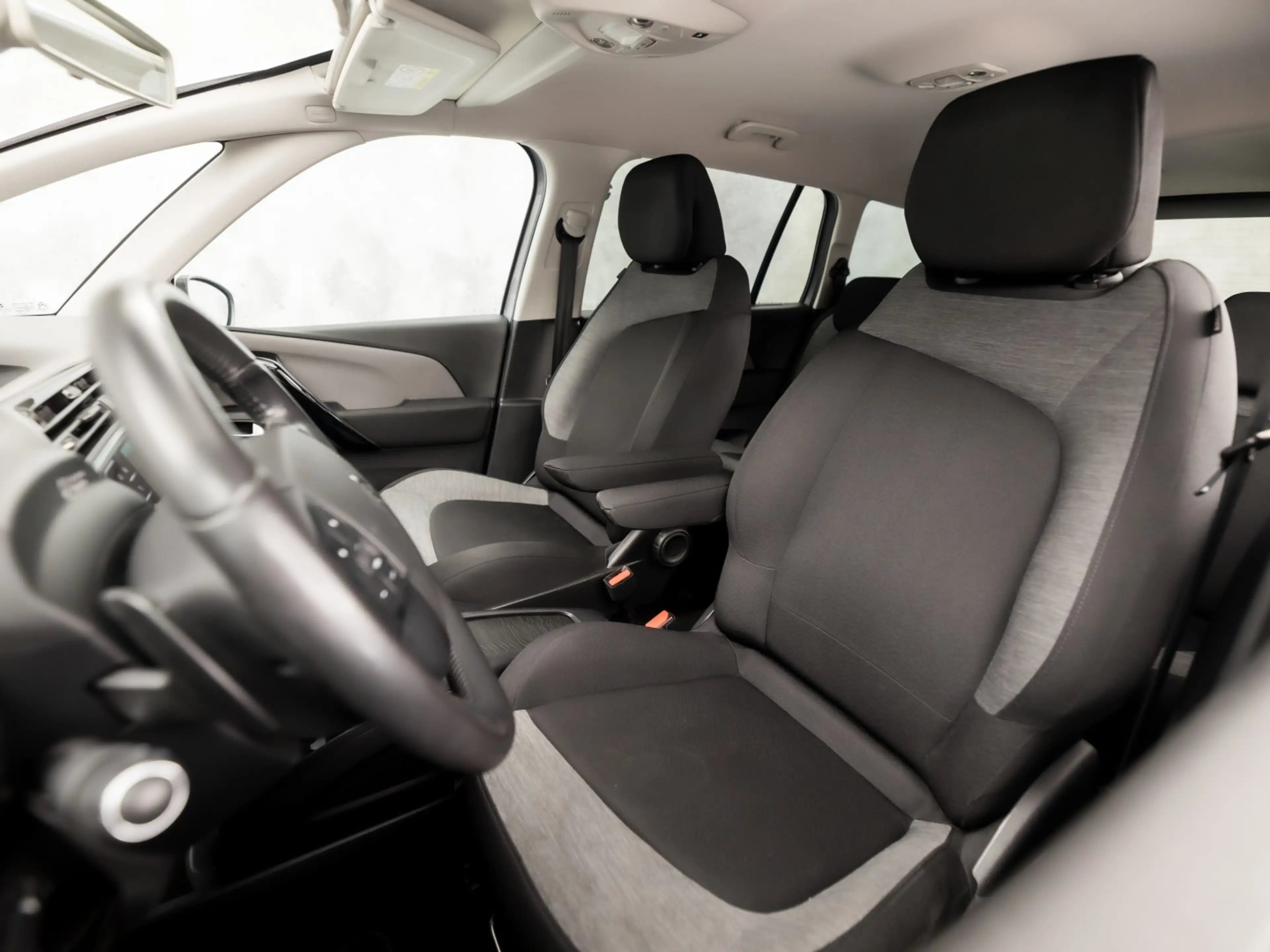 Citroen Grand C4 Picasso 1.2 PureTech Sport Automaat (APPLE CARPLAY, NAVIGA — photo 12