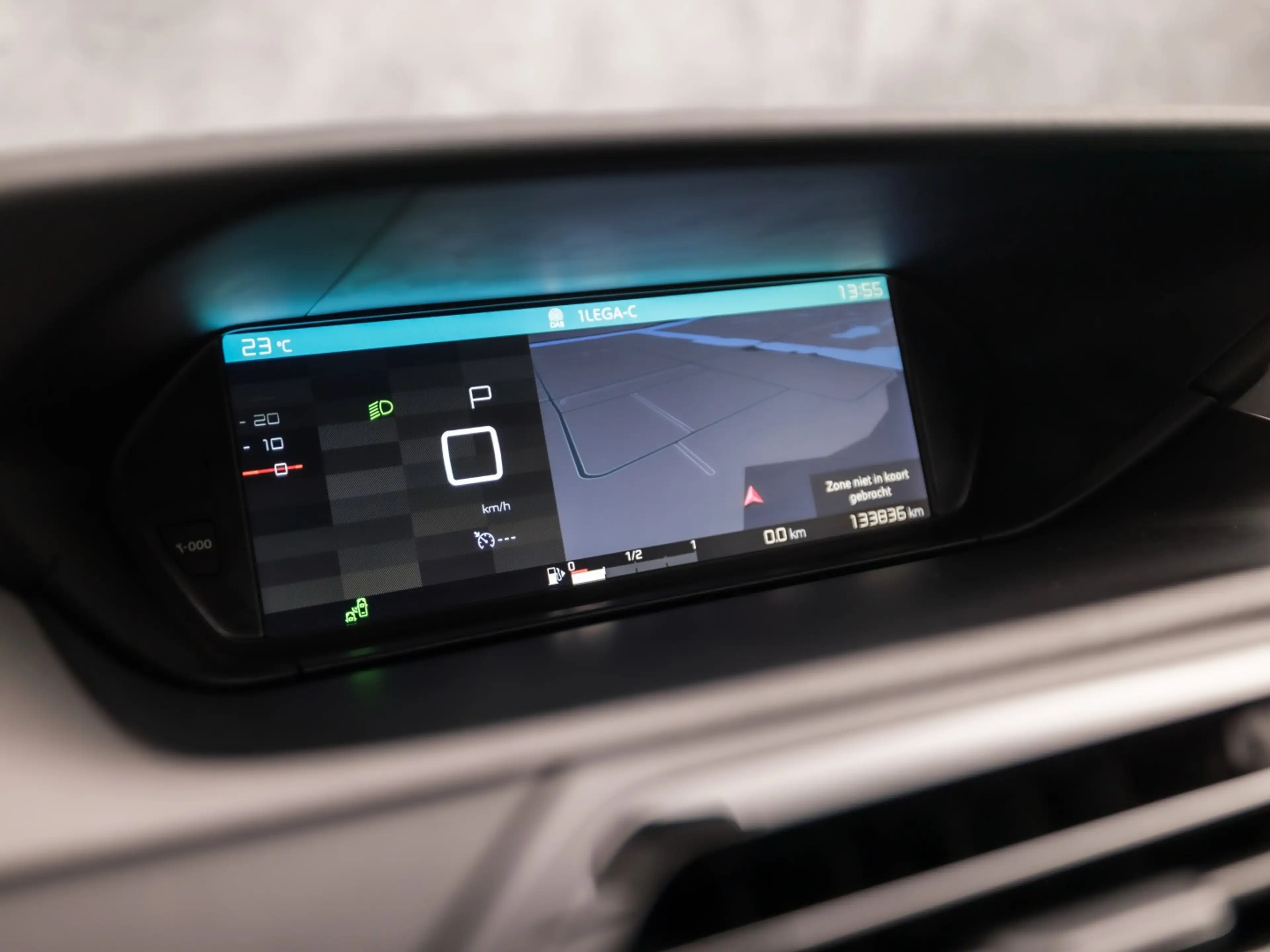 Citroen Grand C4 Picasso 1.2 PureTech Sport Automaat (APPLE CARPLAY, NAVIGA — photo 20