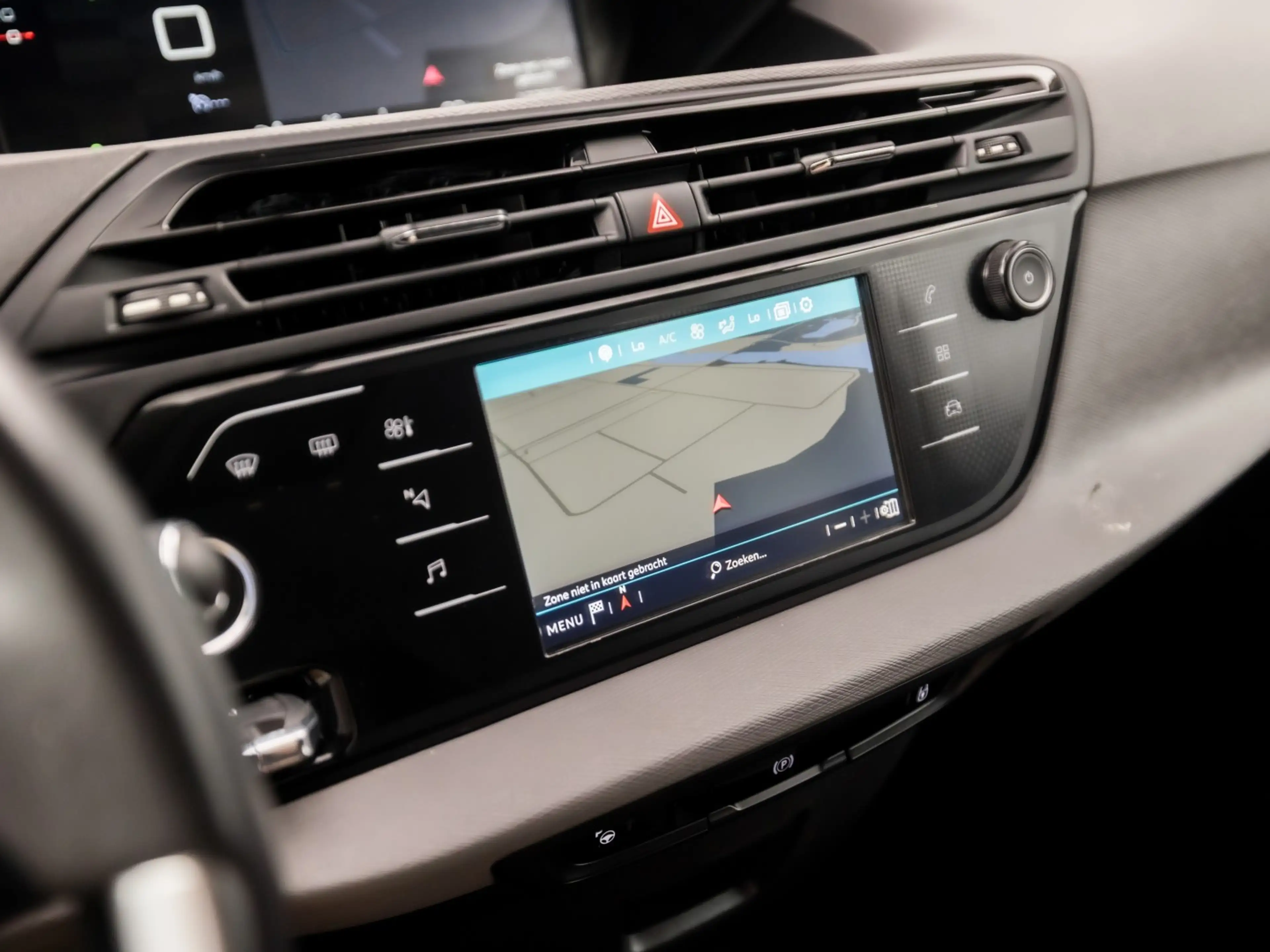 Citroen Grand C4 Picasso 1.2 PureTech Sport Automaat (APPLE CARPLAY, NAVIGA — photo 24