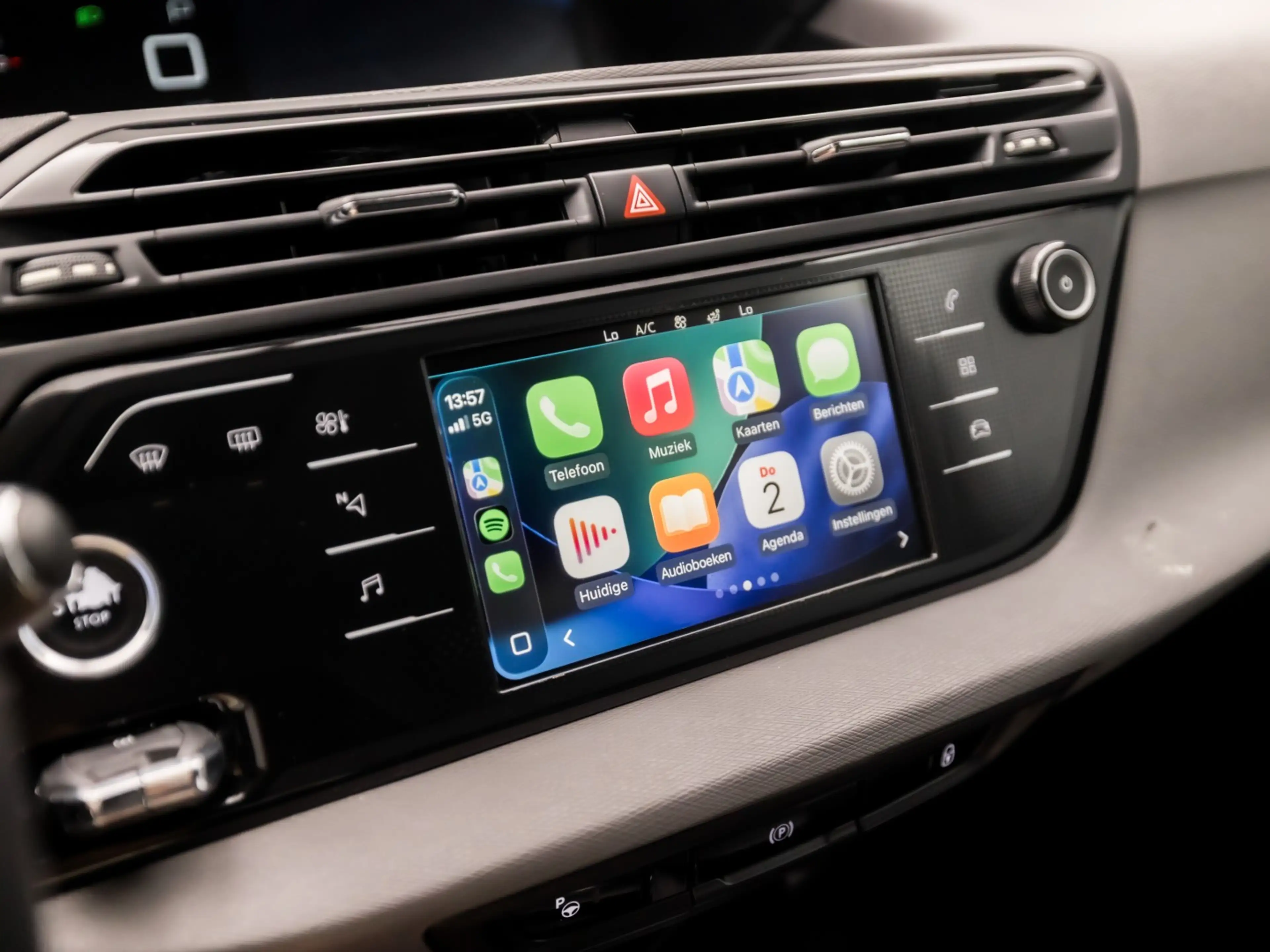 Citroen Grand C4 Picasso 1.2 PureTech Sport Automaat (APPLE CARPLAY, NAVIGA — photo 8