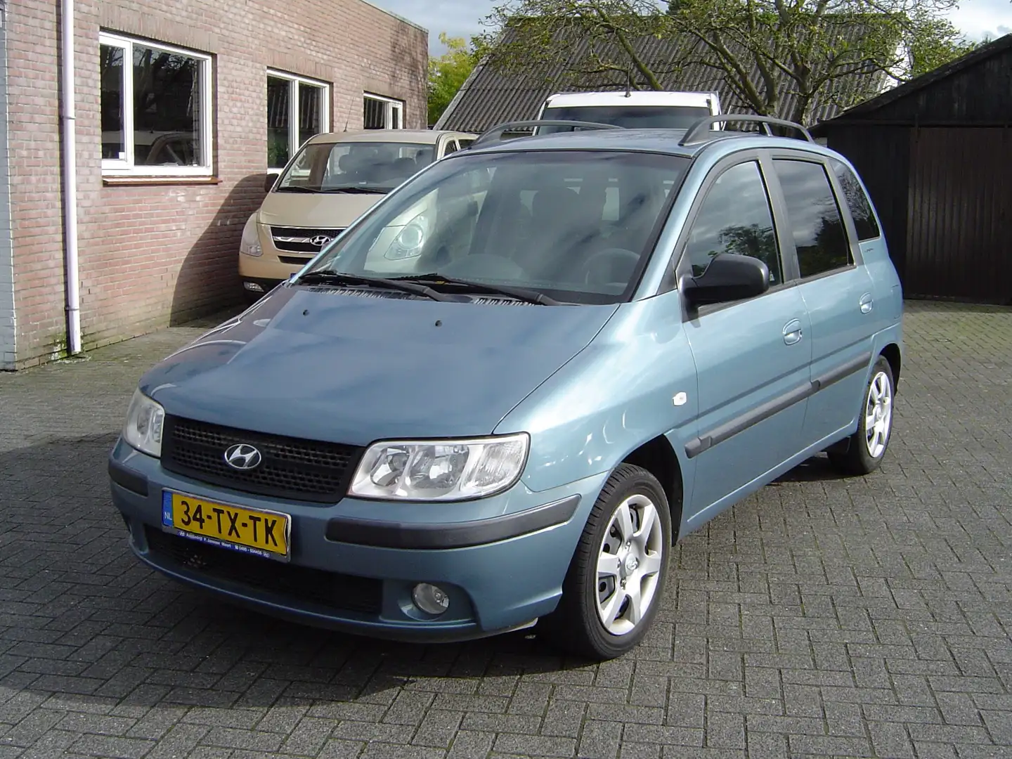 Hyundai Matrix 1.6i Active Cool Azul - 1