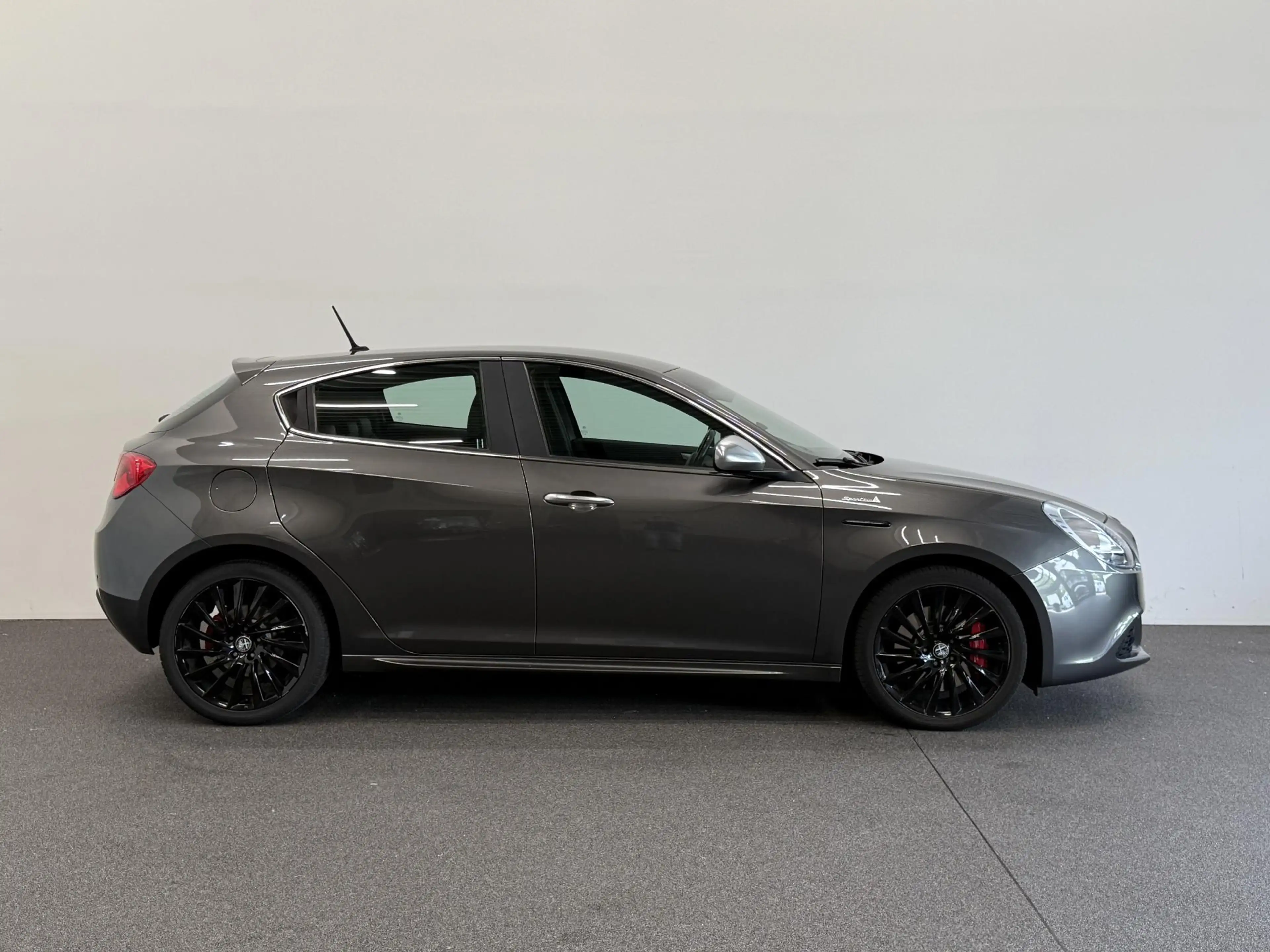 Alfa Romeo Giulietta 1.4 T Sportiva Automaat Navigatie Cruise Control P — photo 8