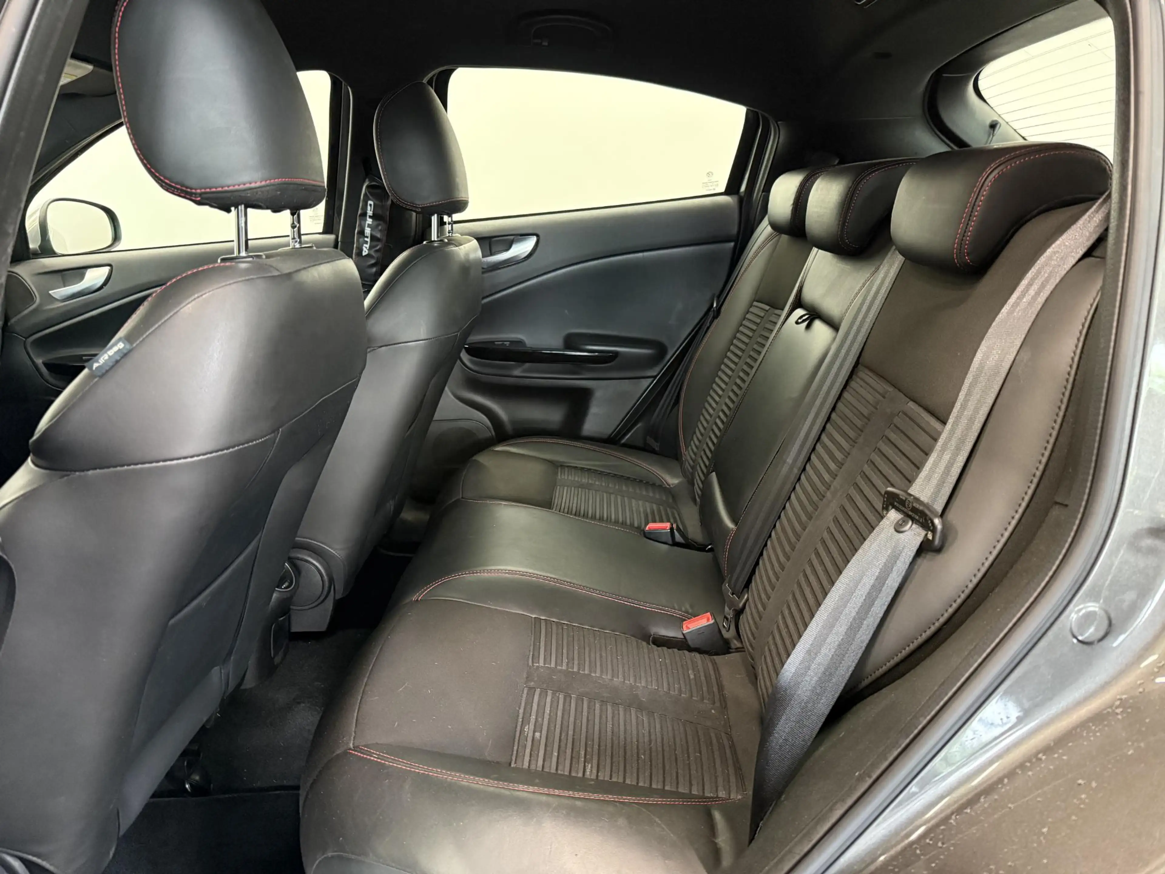 Alfa Romeo Giulietta 1.4 T Sportiva Automaat Navigatie Cruise Control P — photo 11