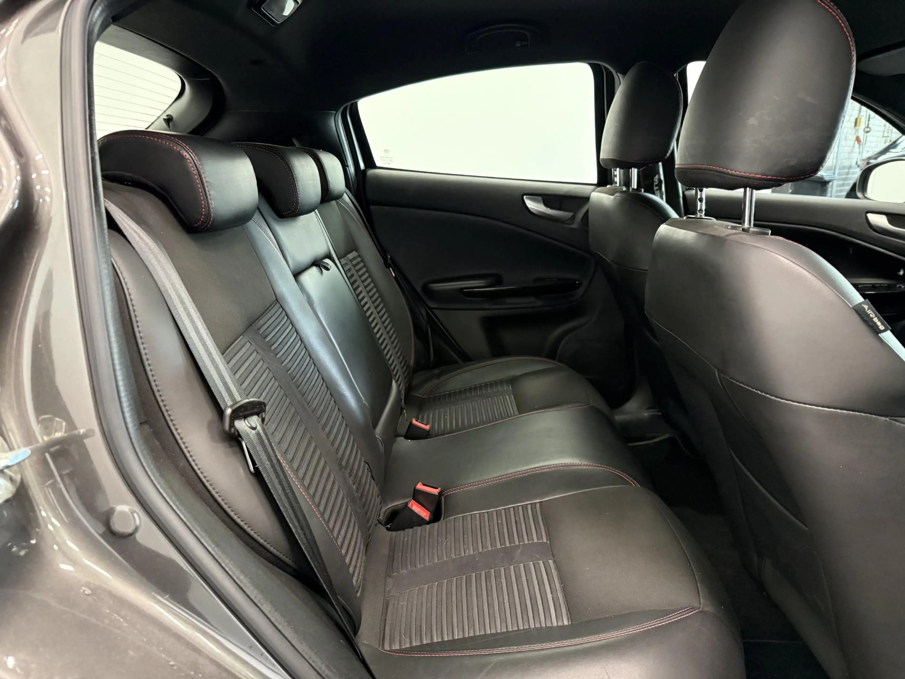Alfa Romeo Giulietta 1.4 T Sportiva Automaat Navigatie Cruise Control P — photo 13